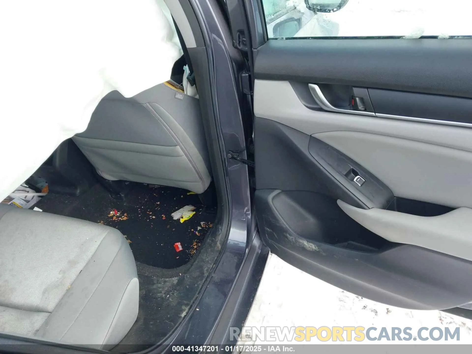 8 fotografías del automóvil dañado 1HGCV1F19KA052049 HONDA ACCORD 2019