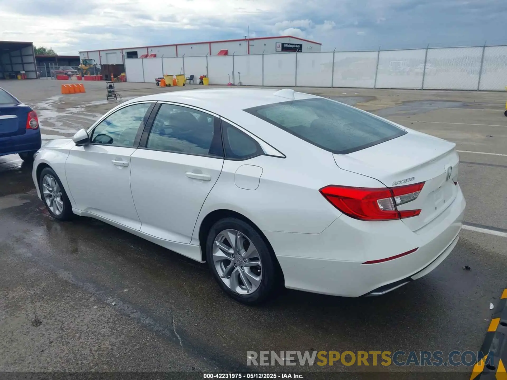 3 fotografías del automóvil dañado 1HGCV1F19KA081938 HONDA ACCORD 2019