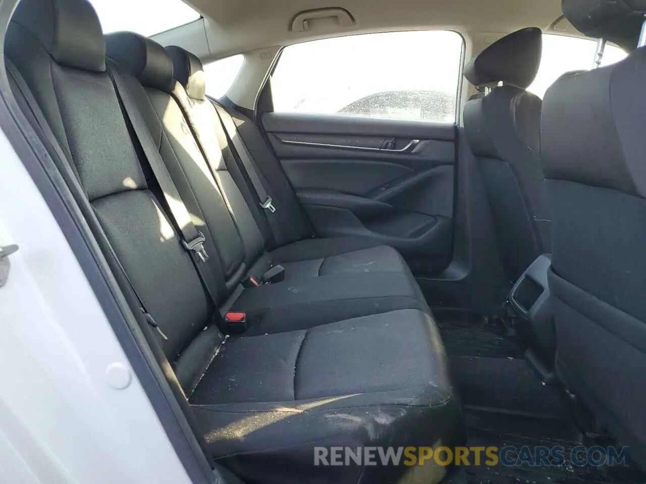 10 fotografías del automóvil dañado 1HGCV1F19KA102089 HONDA ACCORD 2019