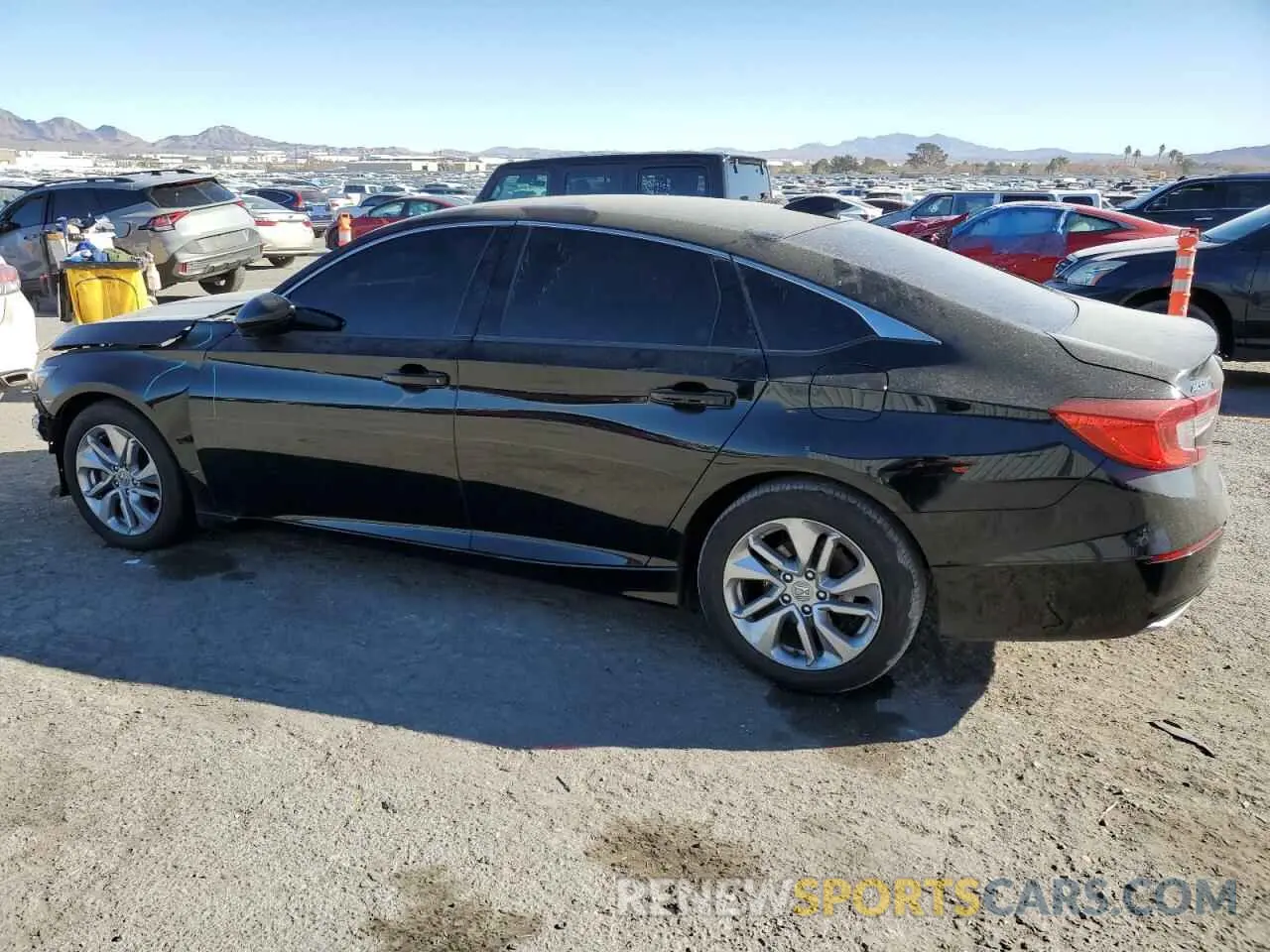 2 fotografías del automóvil dañado 1HGCV1F19KA122195 HONDA ACCORD 2019