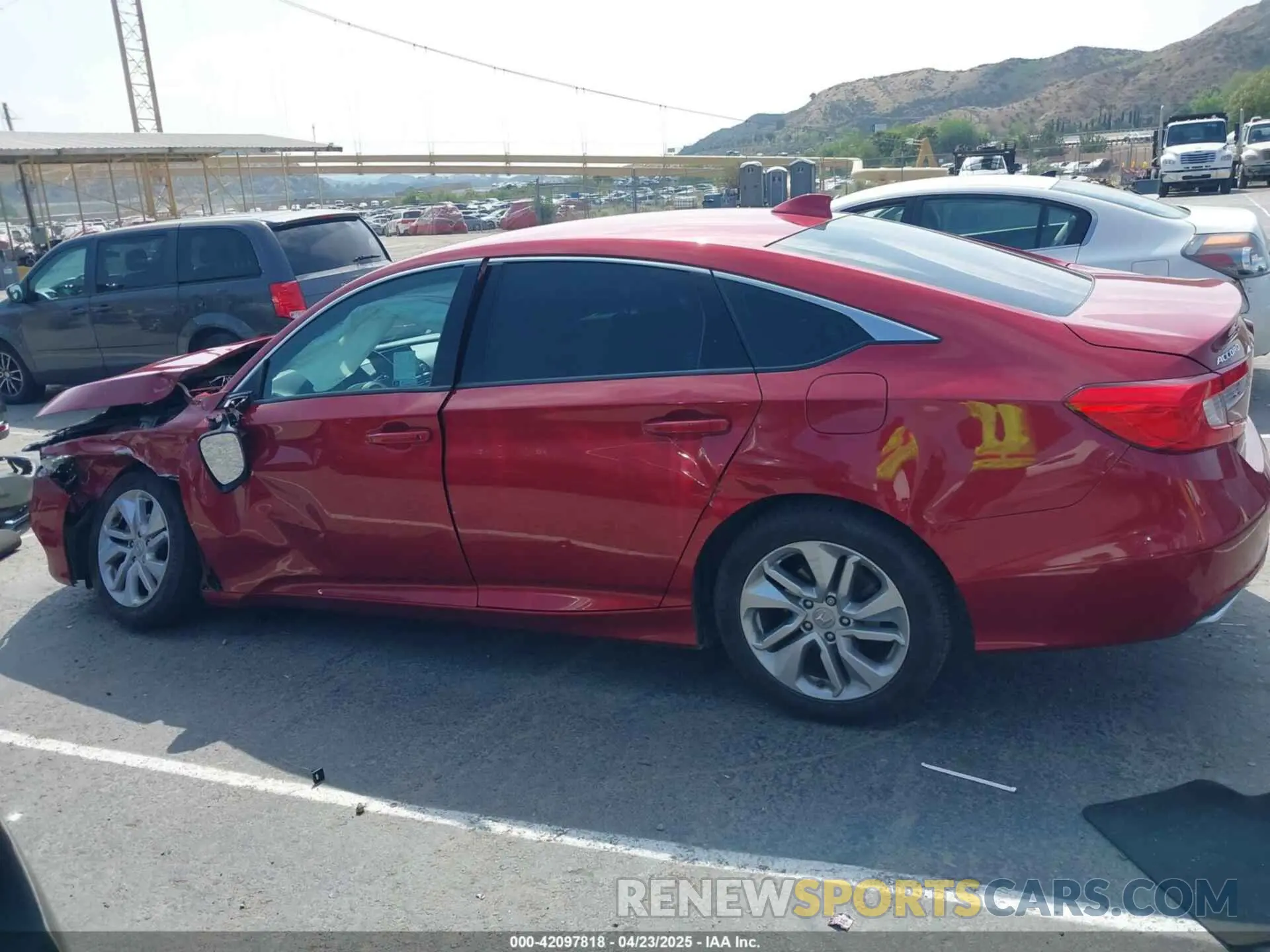 14 fotografías del automóvil dañado 1HGCV1F19KA151258 HONDA ACCORD 2019