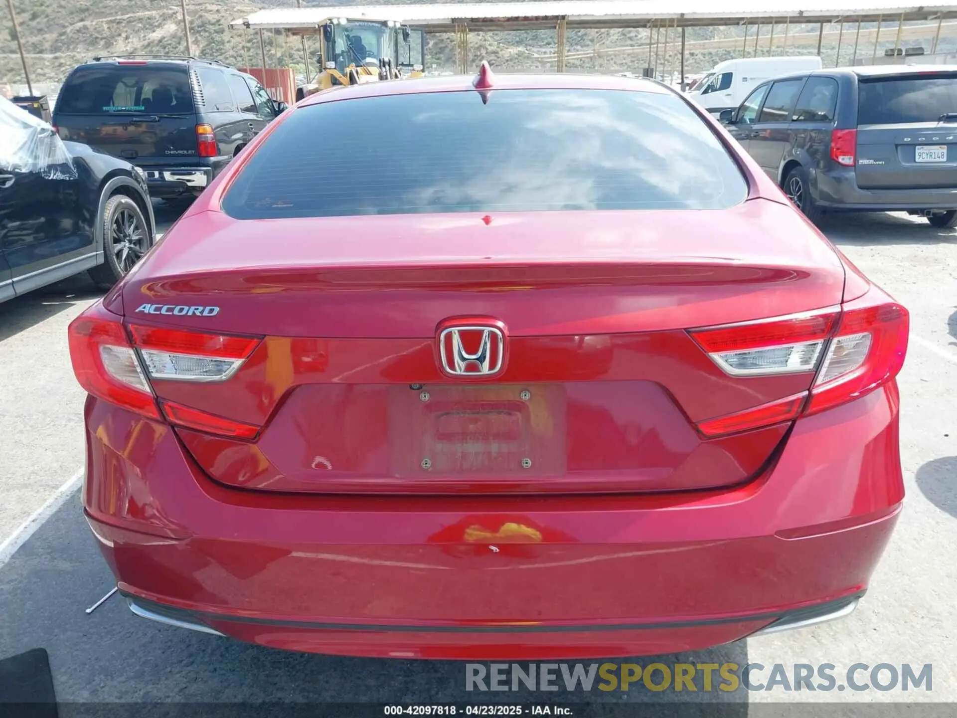 16 fotografías del automóvil dañado 1HGCV1F19KA151258 HONDA ACCORD 2019