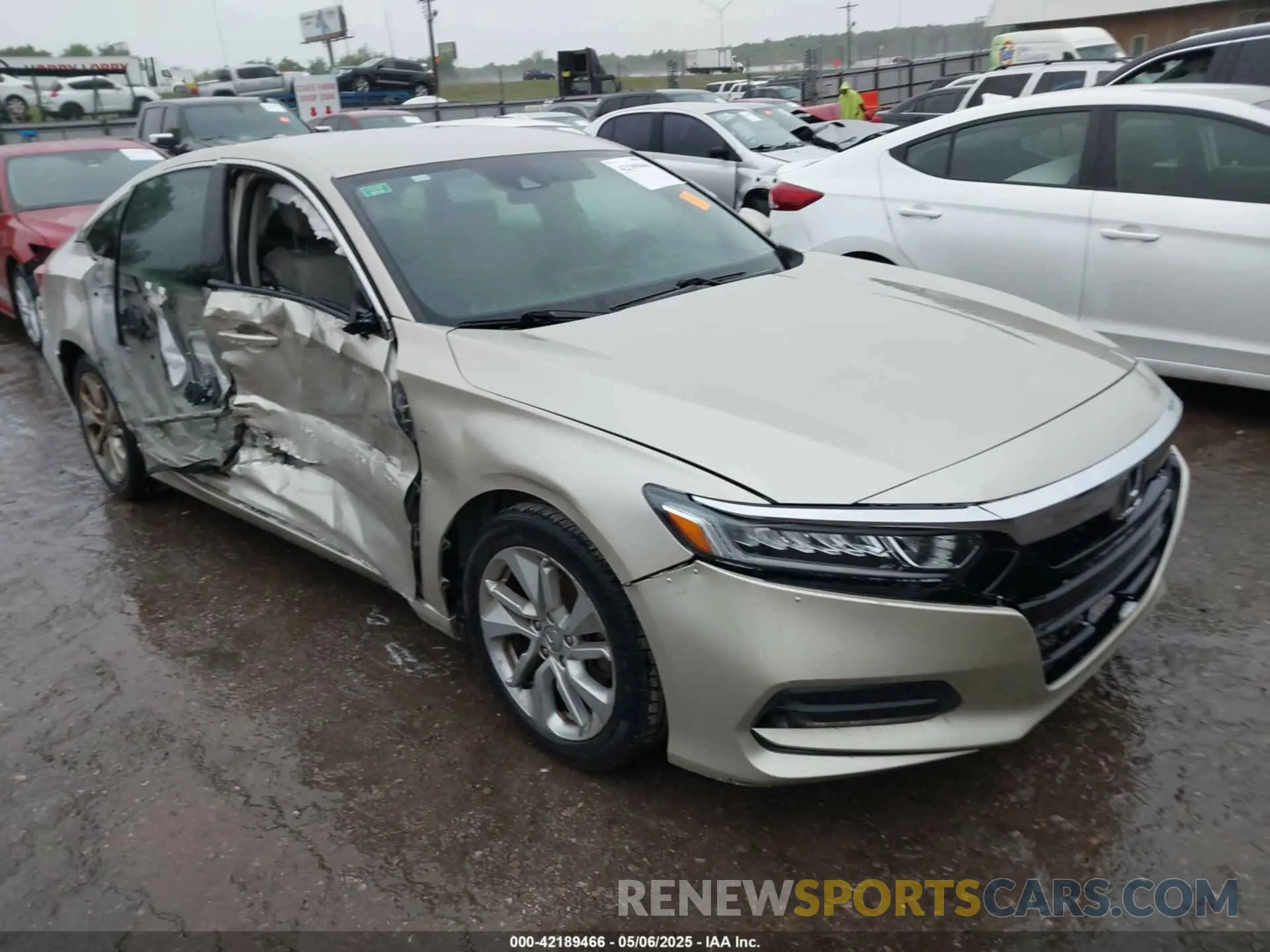 1 fotografías del automóvil dañado 1HGCV1F1XKA082614 HONDA ACCORD 2019