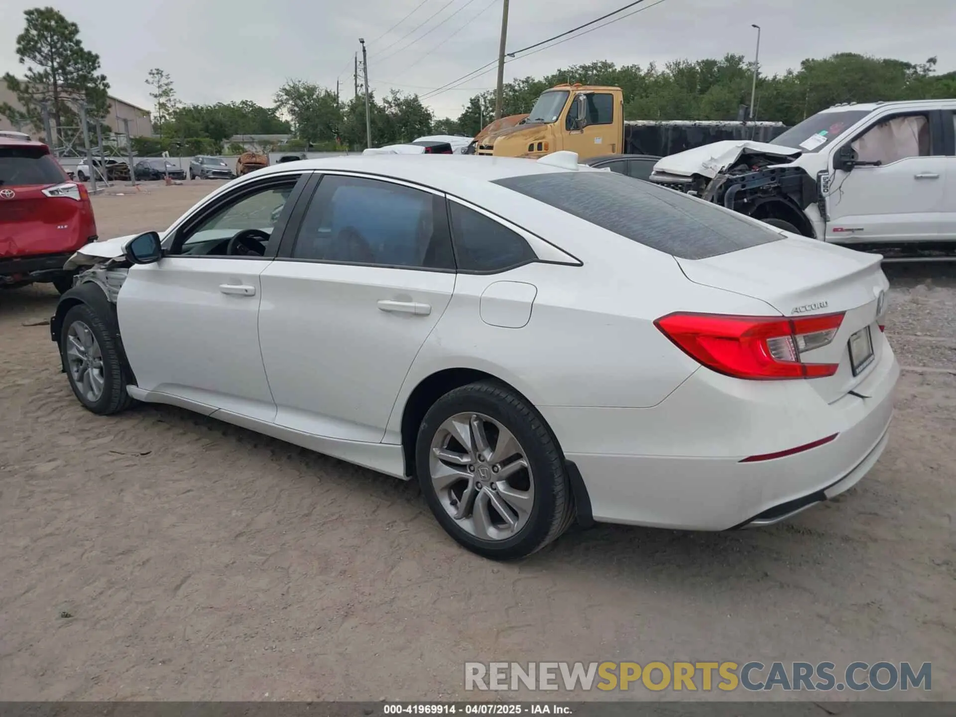 3 fotografías del automóvil dañado 1HGCV1F1XKA092494 HONDA ACCORD 2019