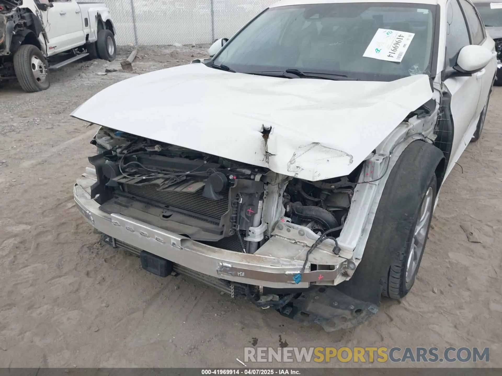 6 fotografías del automóvil dañado 1HGCV1F1XKA092494 HONDA ACCORD 2019