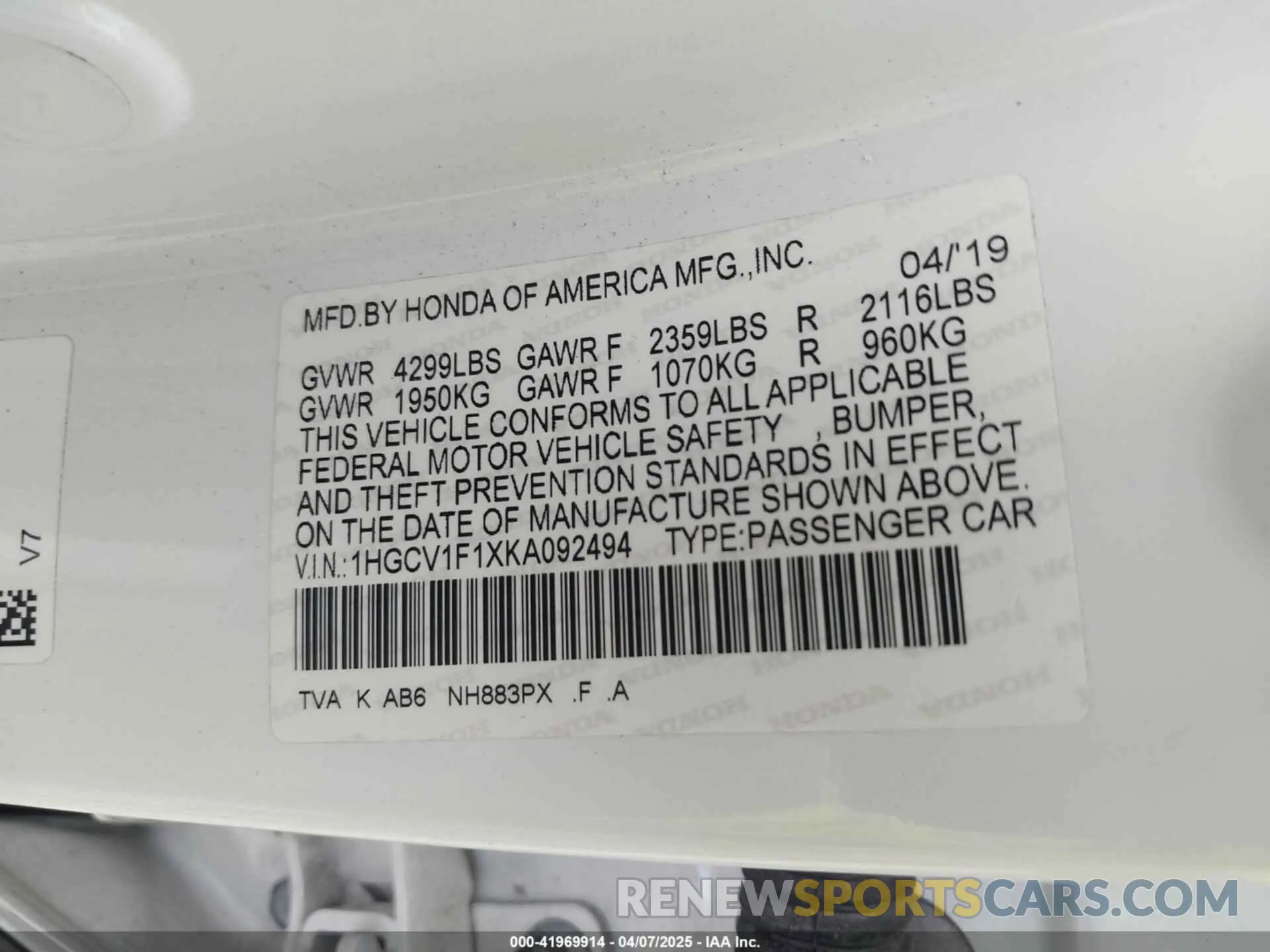 9 fotografías del automóvil dañado 1HGCV1F1XKA092494 HONDA ACCORD 2019