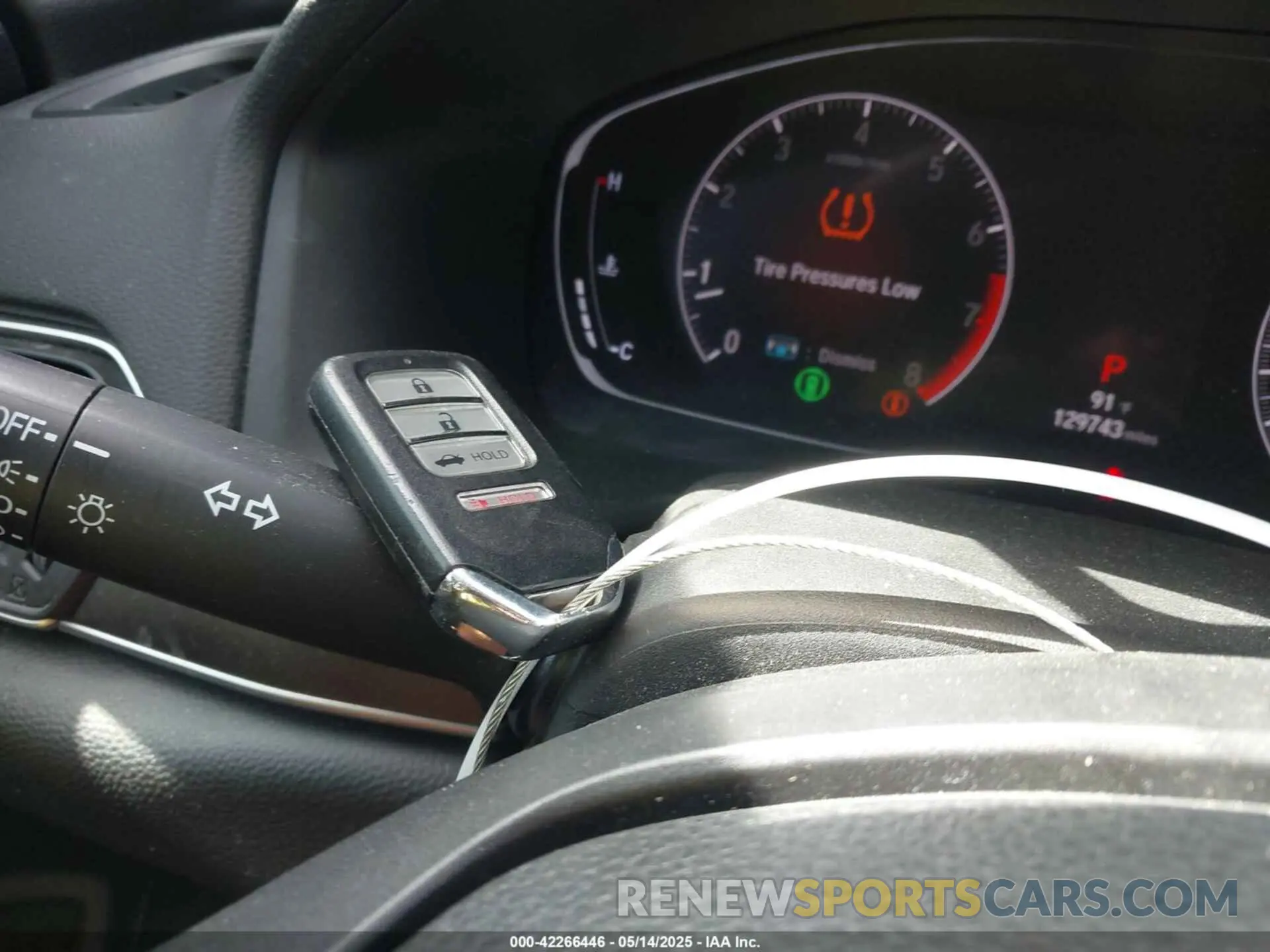 11 fotografías del automóvil dañado 1HGCV1F1XKA096688 HONDA ACCORD 2019