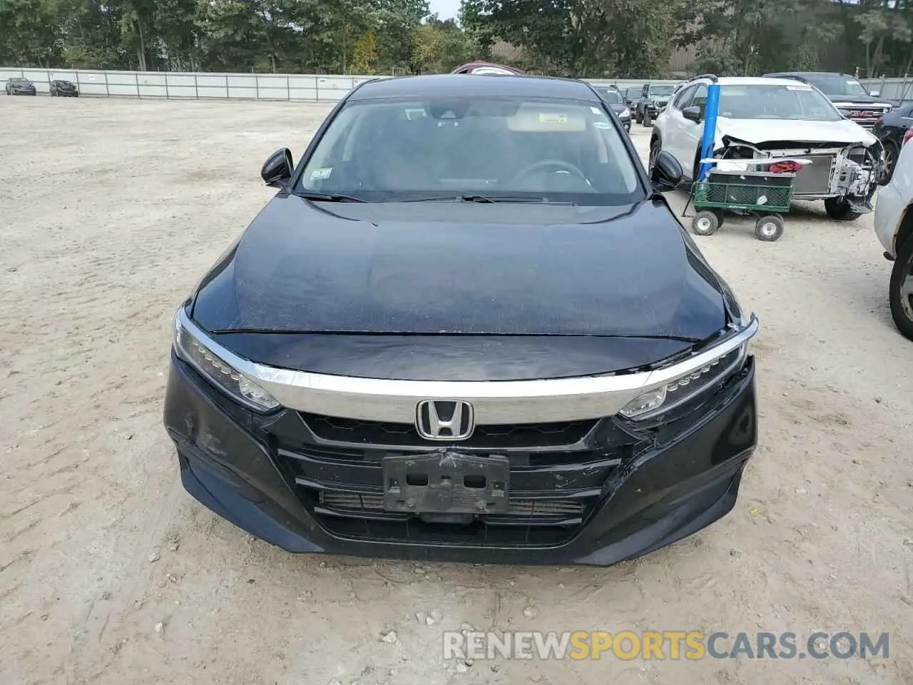 5 fotografías del automóvil dañado 1HGCV1F1XKA141175 HONDA ACCORD 2019