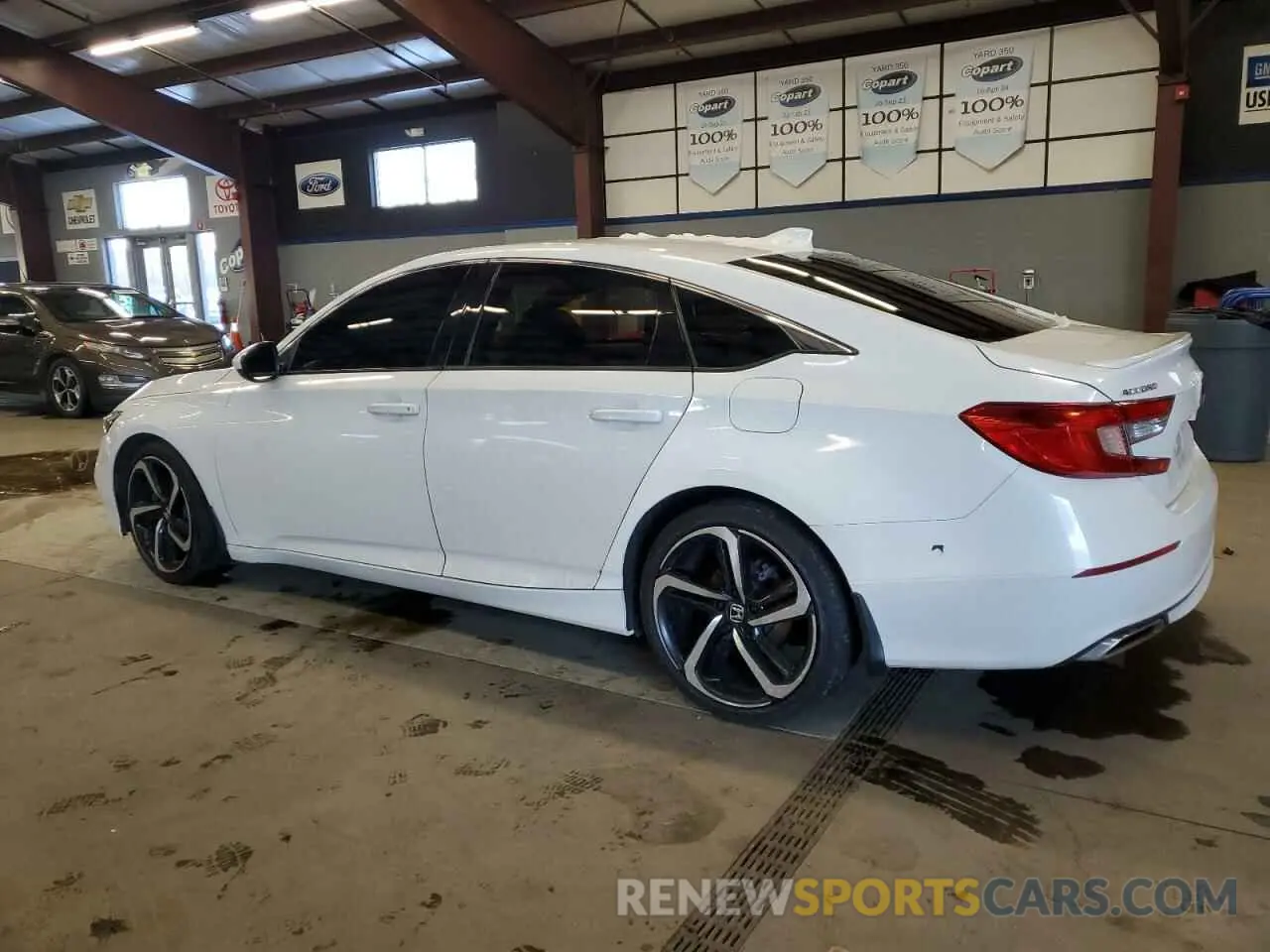 2 fotografías del automóvil dañado 1HGCV1F30KA047615 HONDA ACCORD 2019