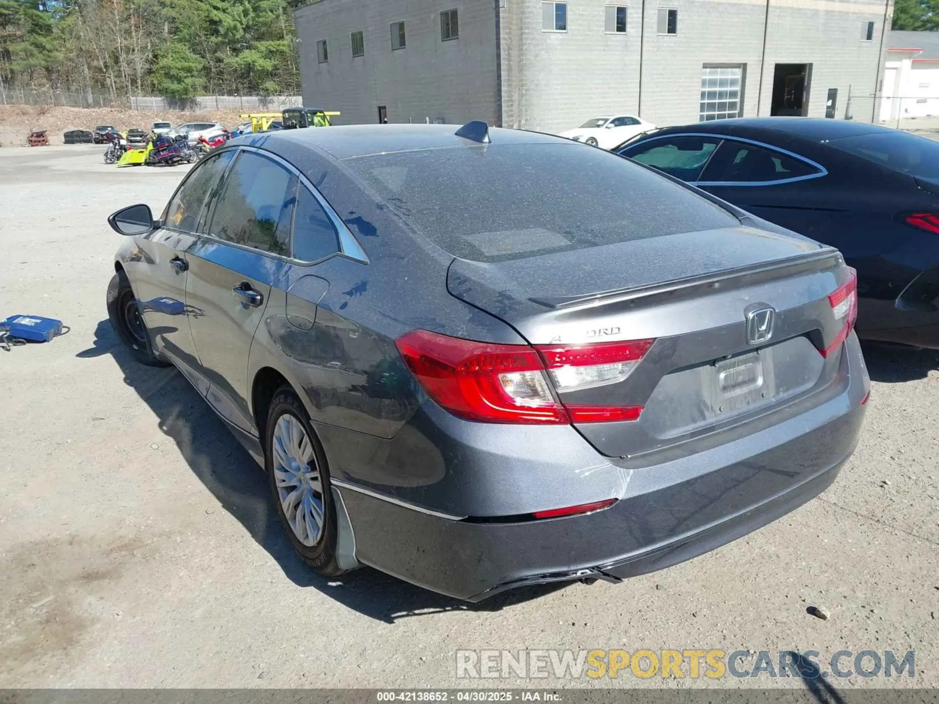 14 fotografías del automóvil dañado 1HGCV1F30KA078296 HONDA ACCORD 2019