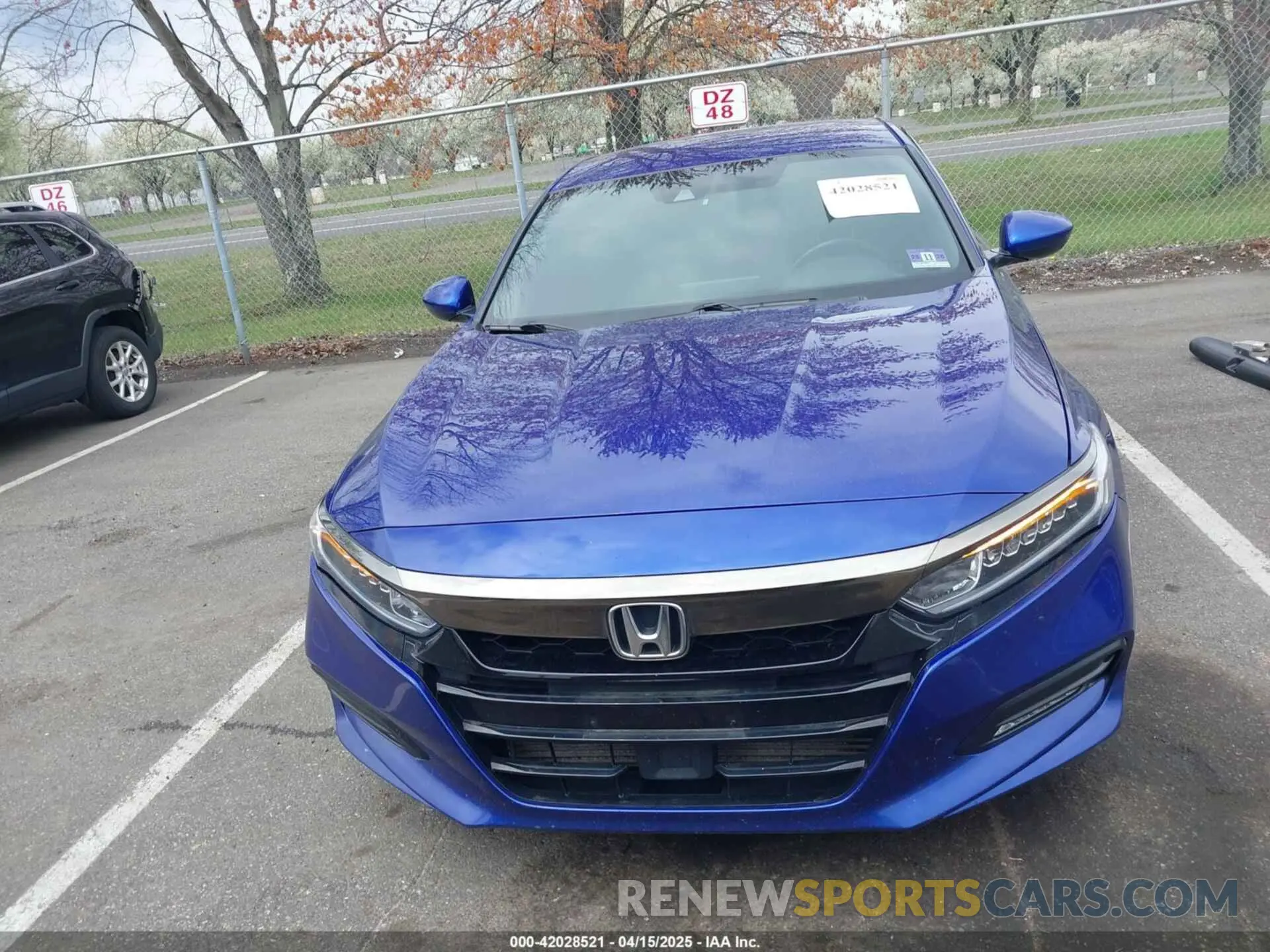 11 fotografías del automóvil dañado 1HGCV1F30KA083126 HONDA ACCORD 2019