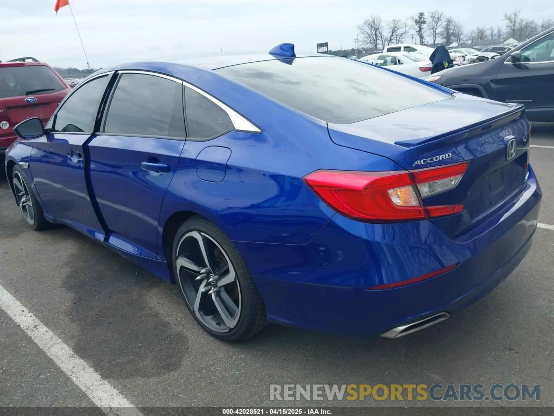 3 fotografías del automóvil dañado 1HGCV1F30KA083126 HONDA ACCORD 2019