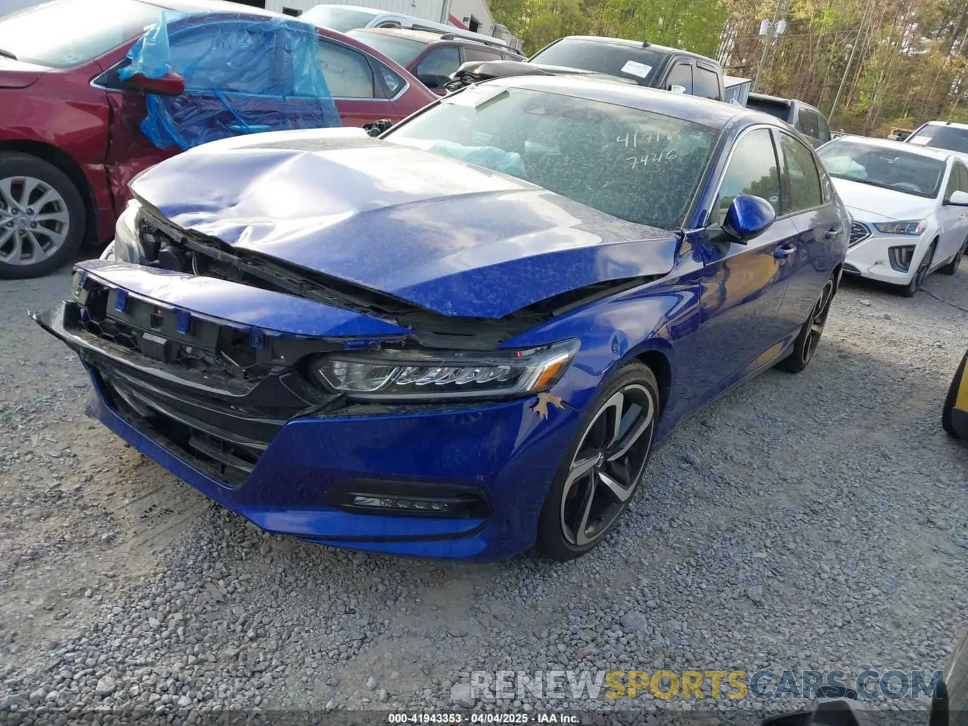 2 fotografías del automóvil dañado 1HGCV1F30KA167446 HONDA ACCORD 2019