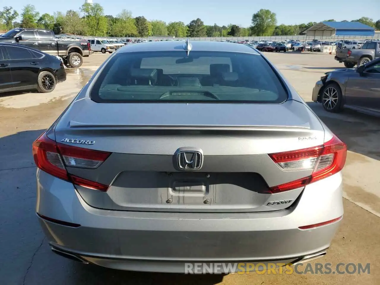 6 fotografías del automóvil dañado 1HGCV1F31KA037420 HONDA ACCORD 2019