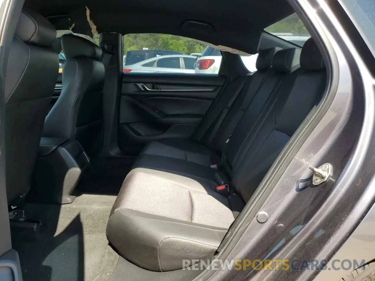 11 fotografías del automóvil dañado 1HGCV1F31KA080588 HONDA ACCORD 2019