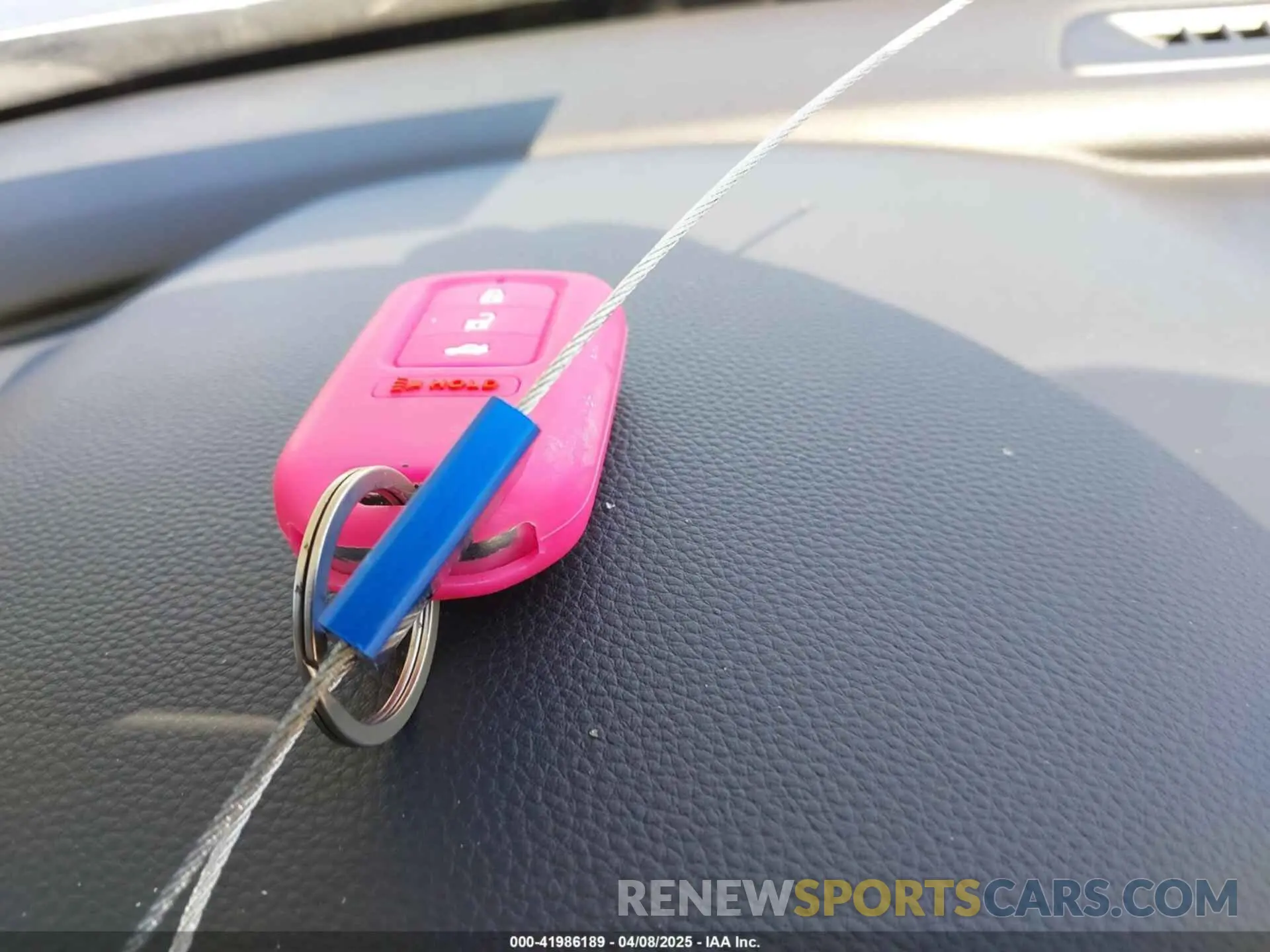 11 fotografías del automóvil dañado 1HGCV1F31KA082048 HONDA ACCORD 2019