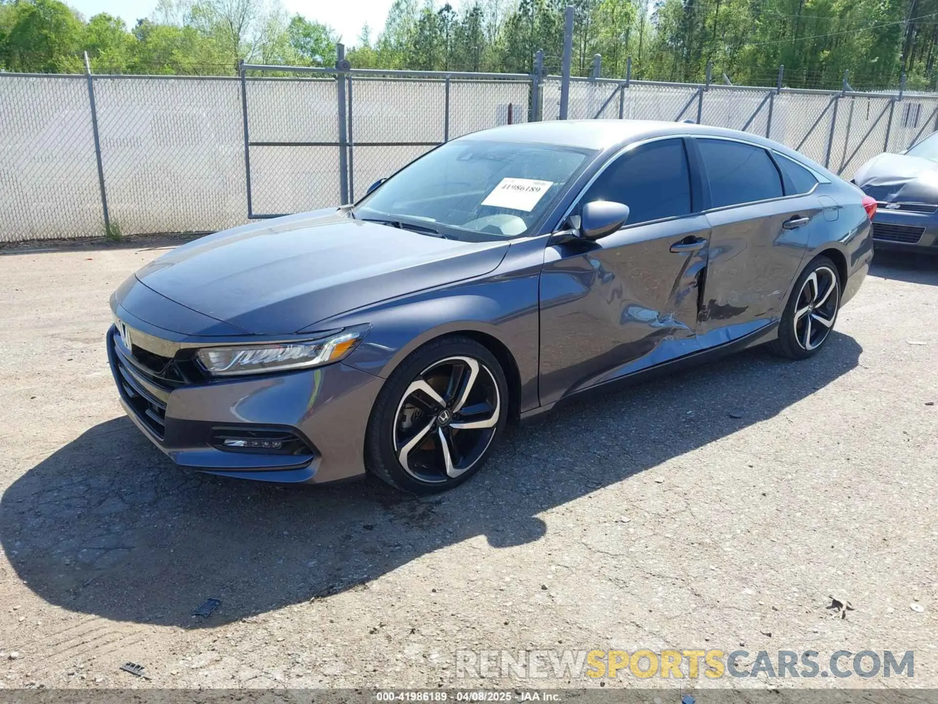 2 fotografías del automóvil dañado 1HGCV1F31KA082048 HONDA ACCORD 2019