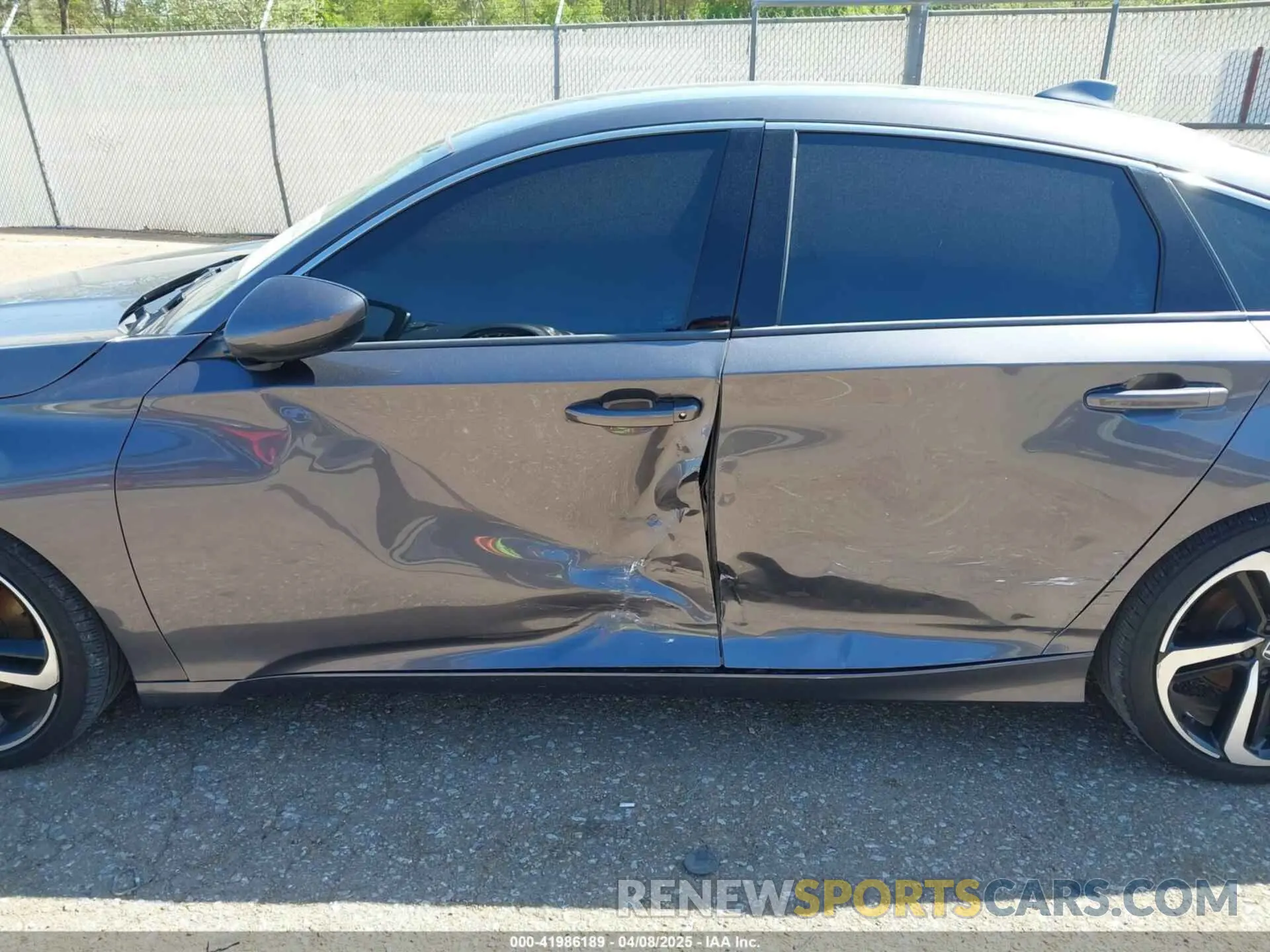 6 fotografías del automóvil dañado 1HGCV1F31KA082048 HONDA ACCORD 2019