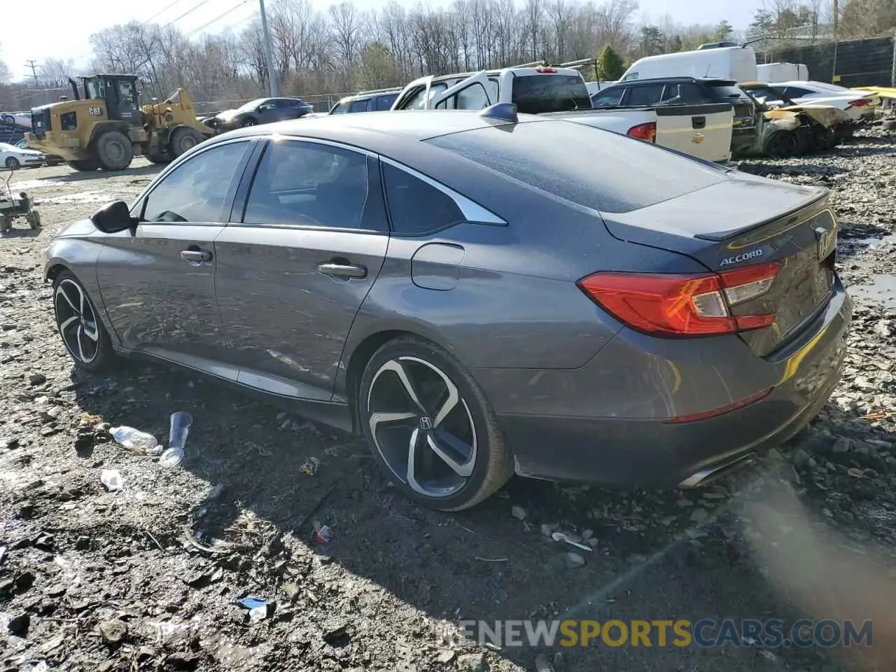 2 fotografías del automóvil dañado 1HGCV1F31KA103223 HONDA ACCORD 2019