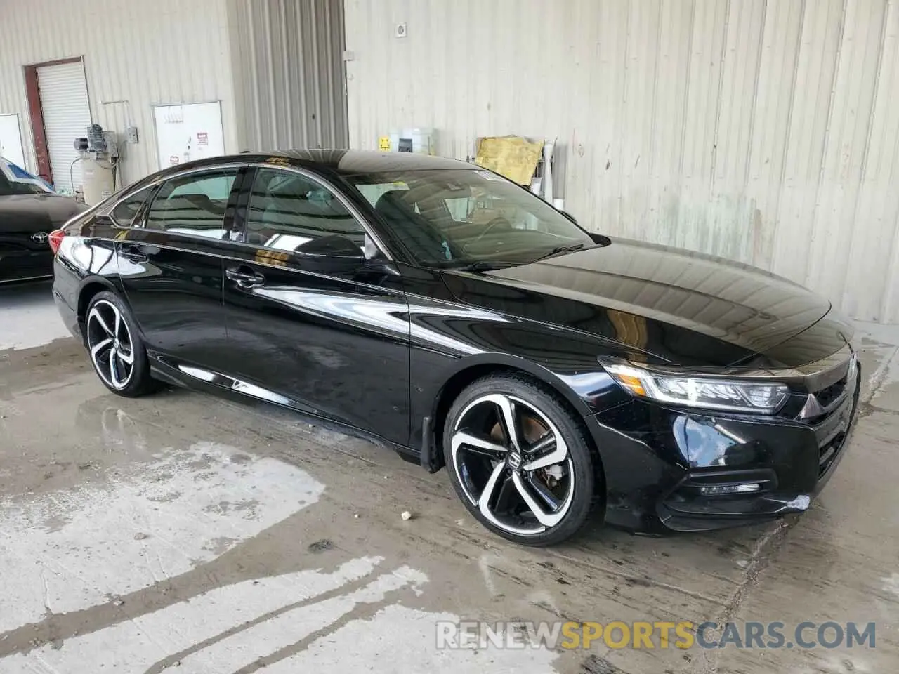 4 fotografías del automóvil dañado 1HGCV1F31KA155628 HONDA ACCORD 2019