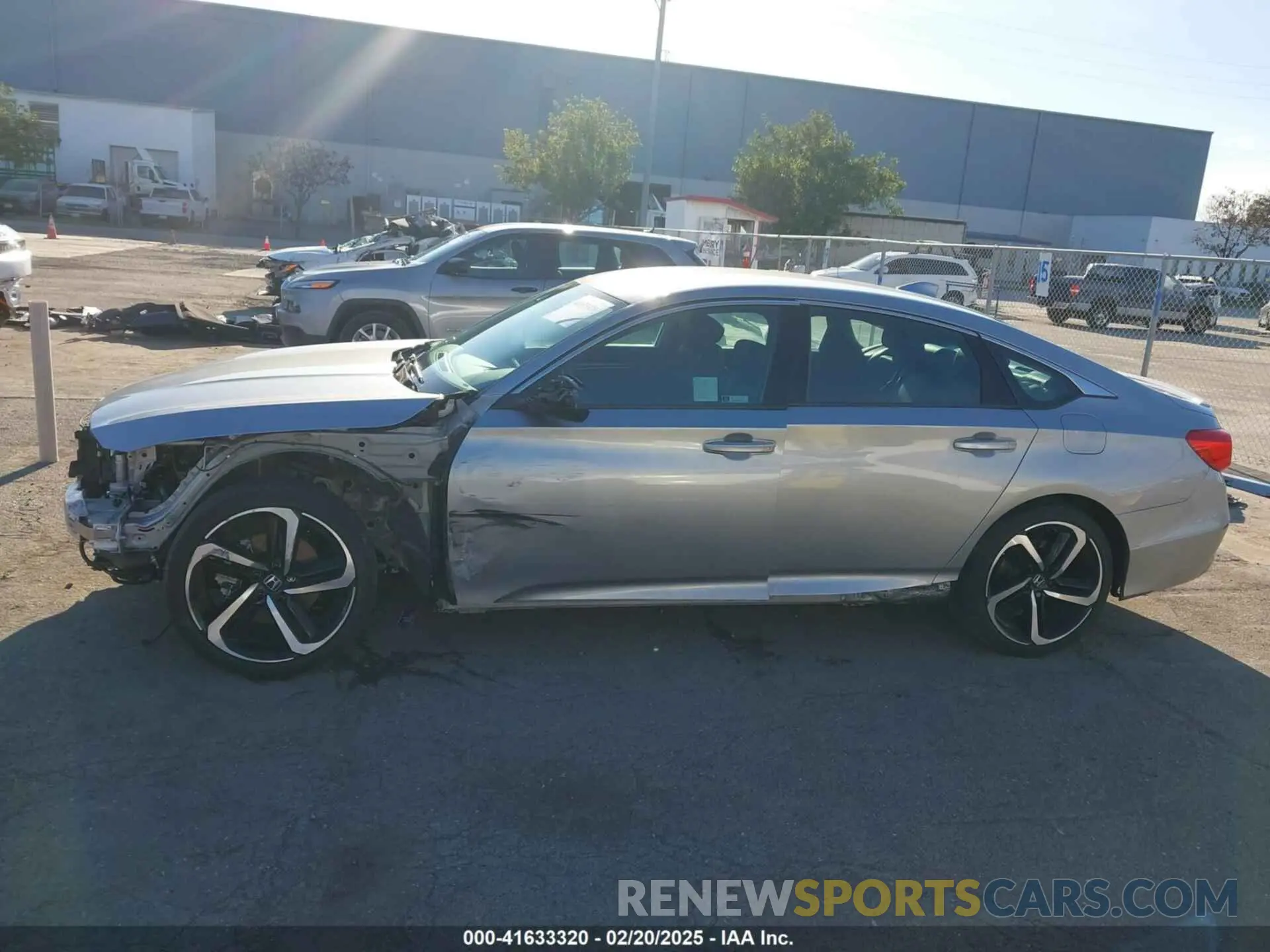 15 fotografías del automóvil dañado 1HGCV1F32KA007861 HONDA ACCORD 2019
