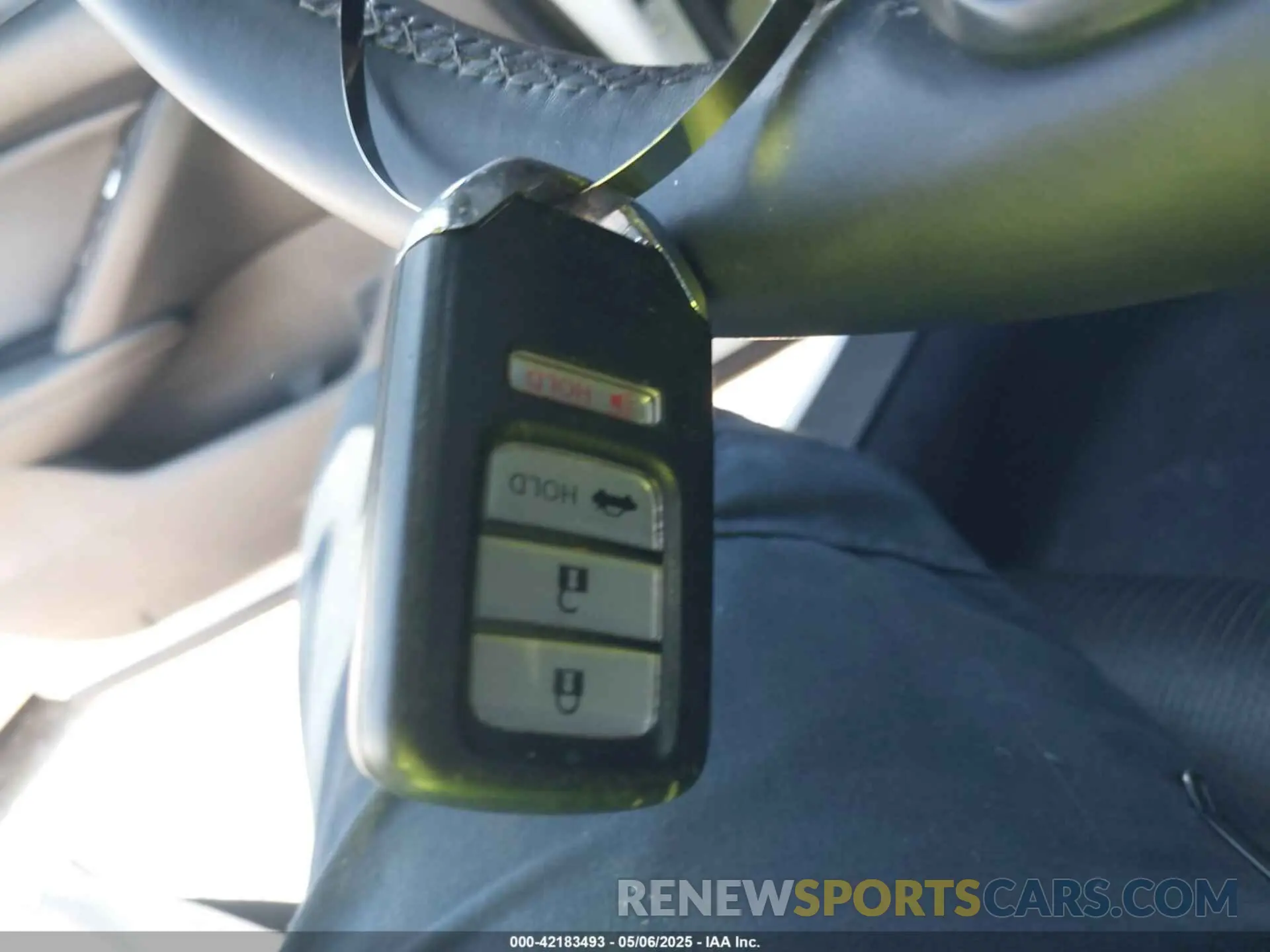 11 fotografías del automóvil dañado 1HGCV1F32KA031268 HONDA ACCORD 2019