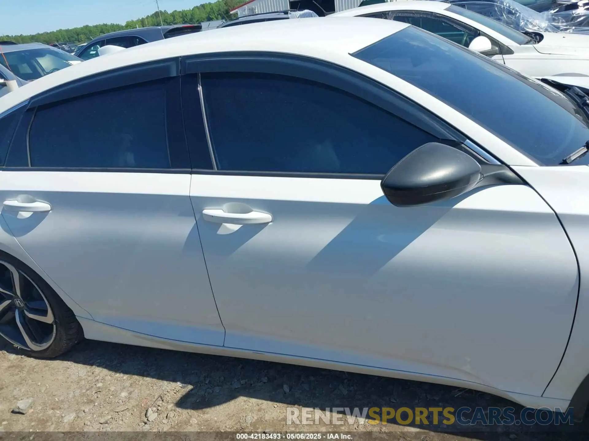 13 fotografías del automóvil dañado 1HGCV1F32KA031268 HONDA ACCORD 2019