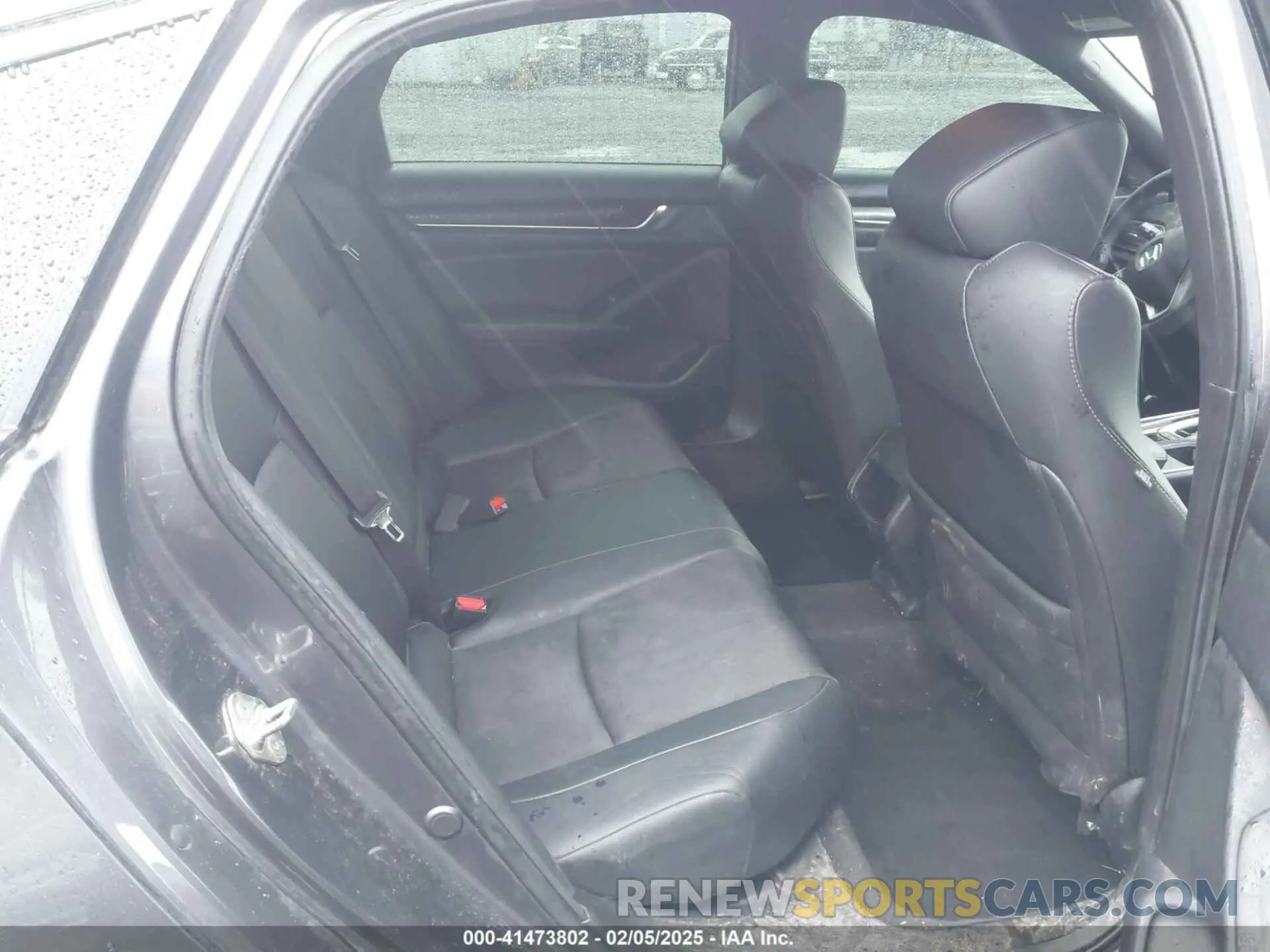 8 fotografías del automóvil dañado 1HGCV1F32KA069969 HONDA ACCORD 2019