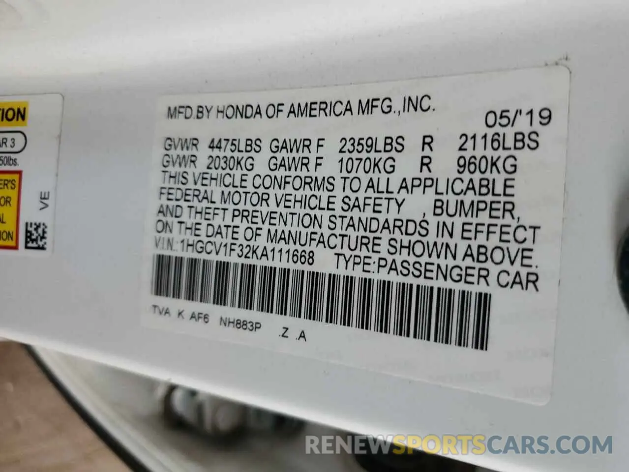 12 fotografías del automóvil dañado 1HGCV1F32KA111668 HONDA ACCORD 2019