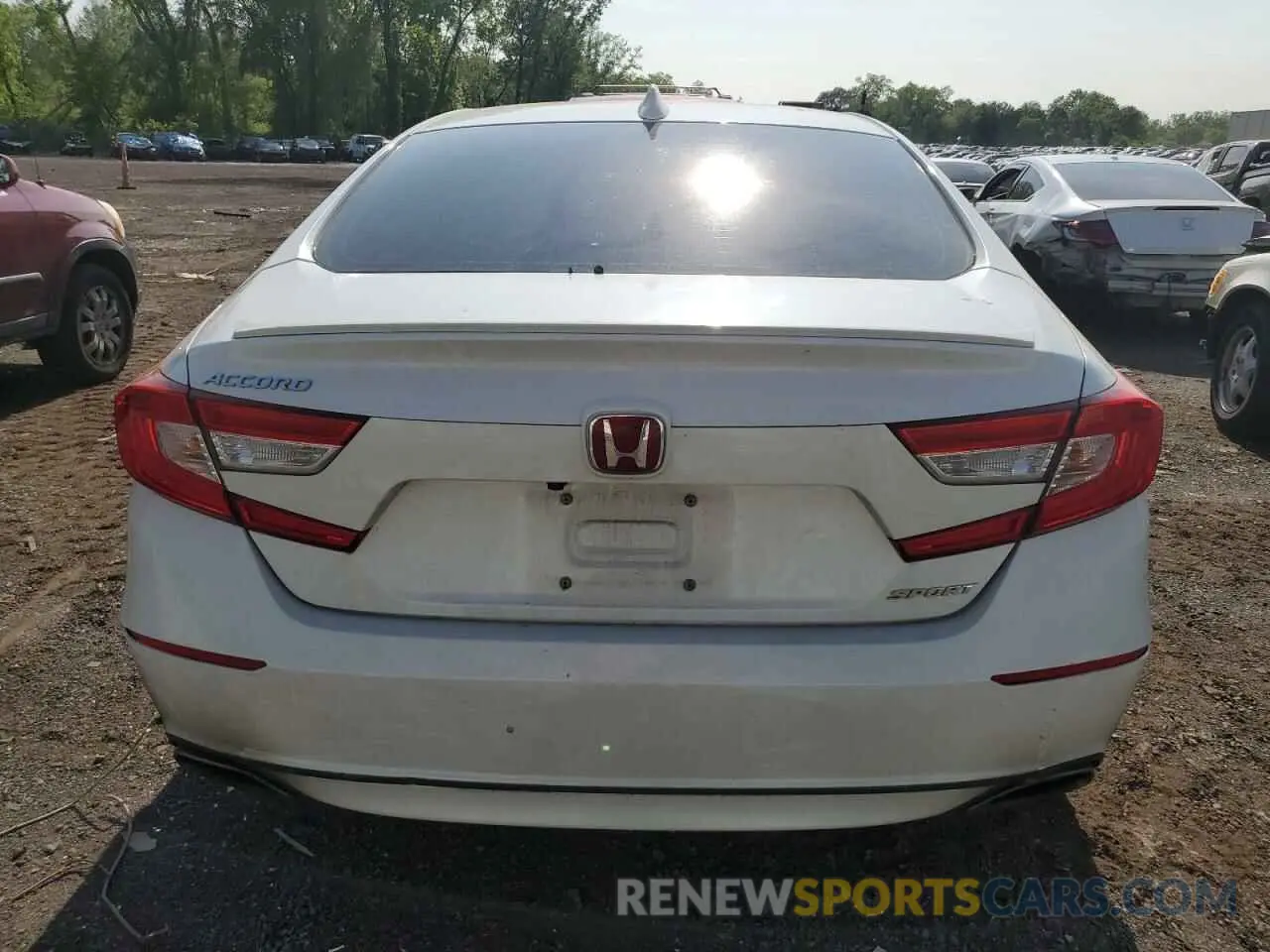 6 fotografías del automóvil dañado 1HGCV1F32KA142807 HONDA ACCORD 2019
