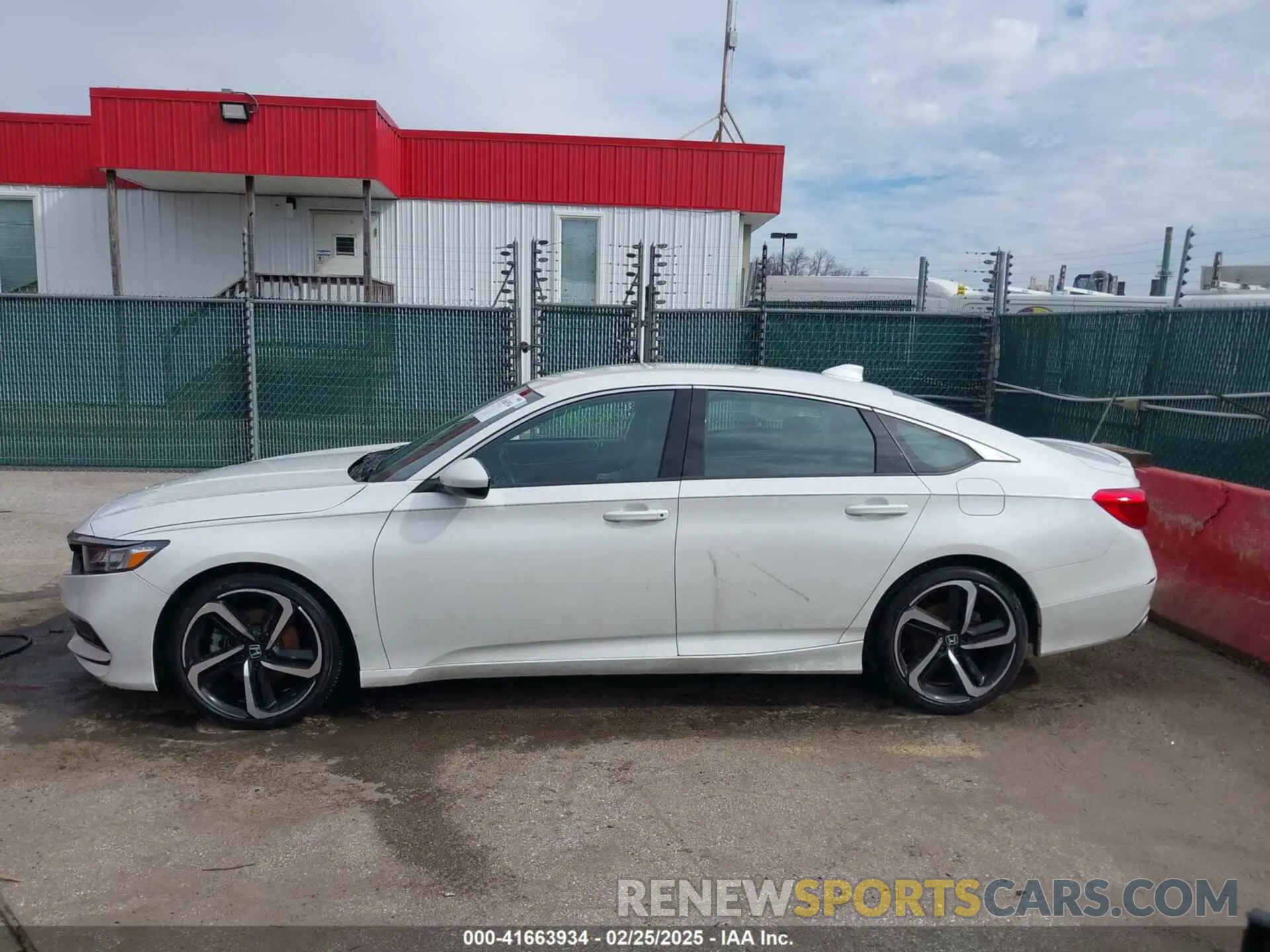 14 fotografías del automóvil dañado 1HGCV1F32KA151538 HONDA ACCORD 2019