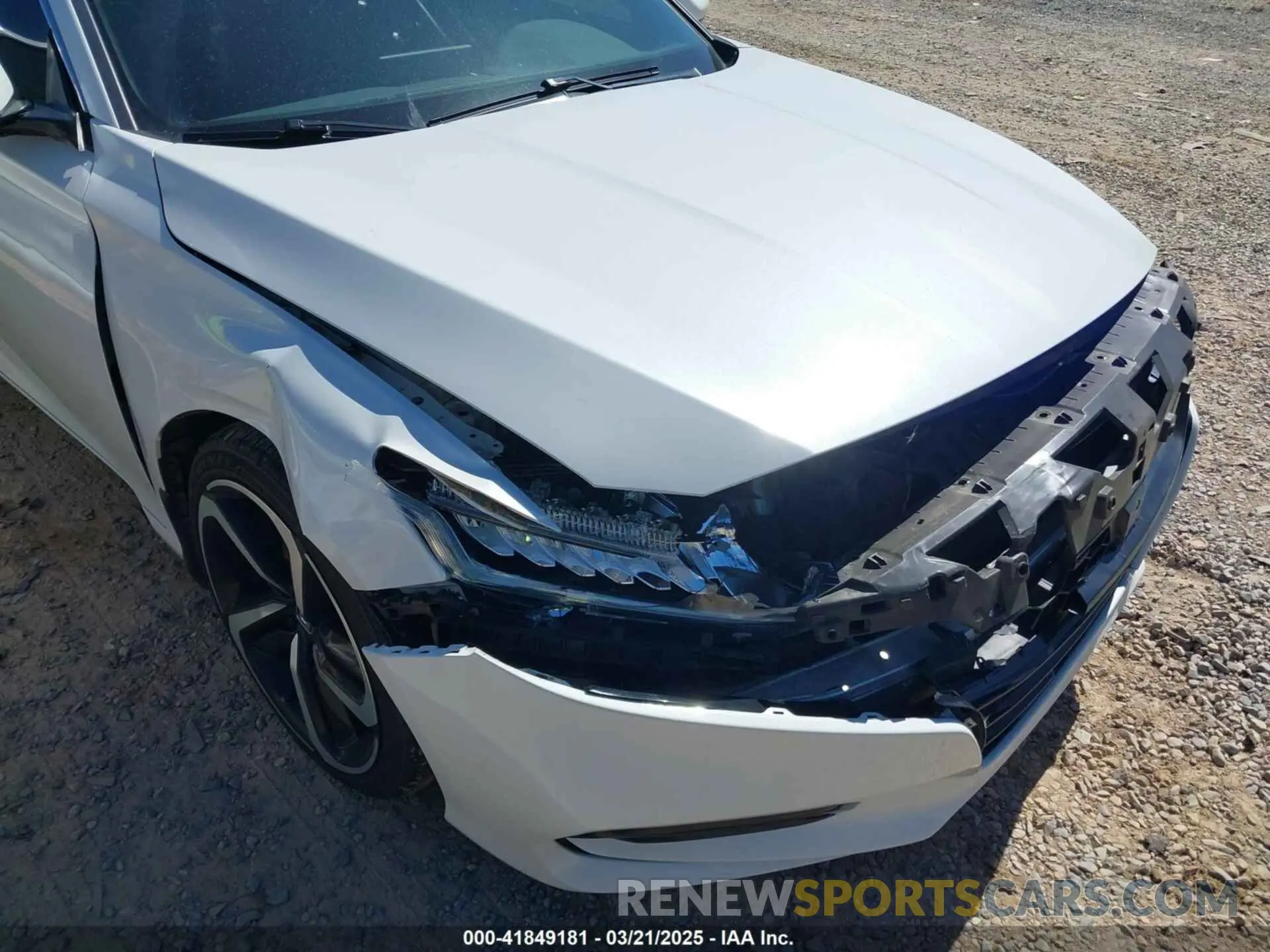 17 fotografías del automóvil dañado 1HGCV1F32KA176049 HONDA ACCORD 2019