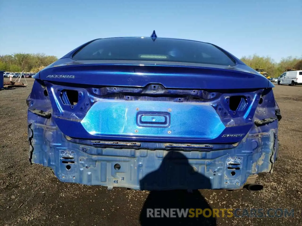6 fotografías del automóvil dañado 1HGCV1F33KA015631 HONDA ACCORD 2019