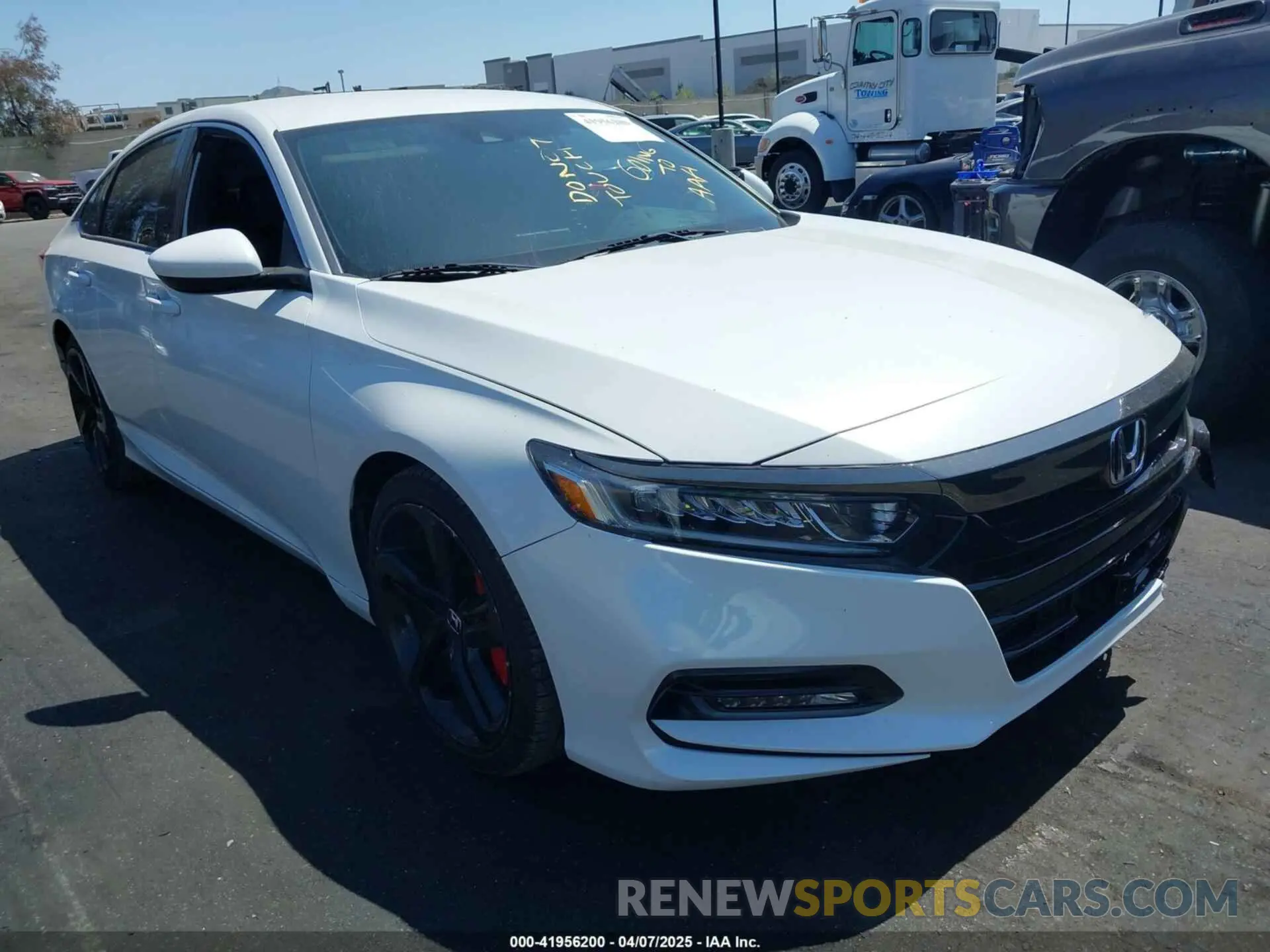1 fotografías del automóvil dañado 1HGCV1F33KA041193 HONDA ACCORD 2019