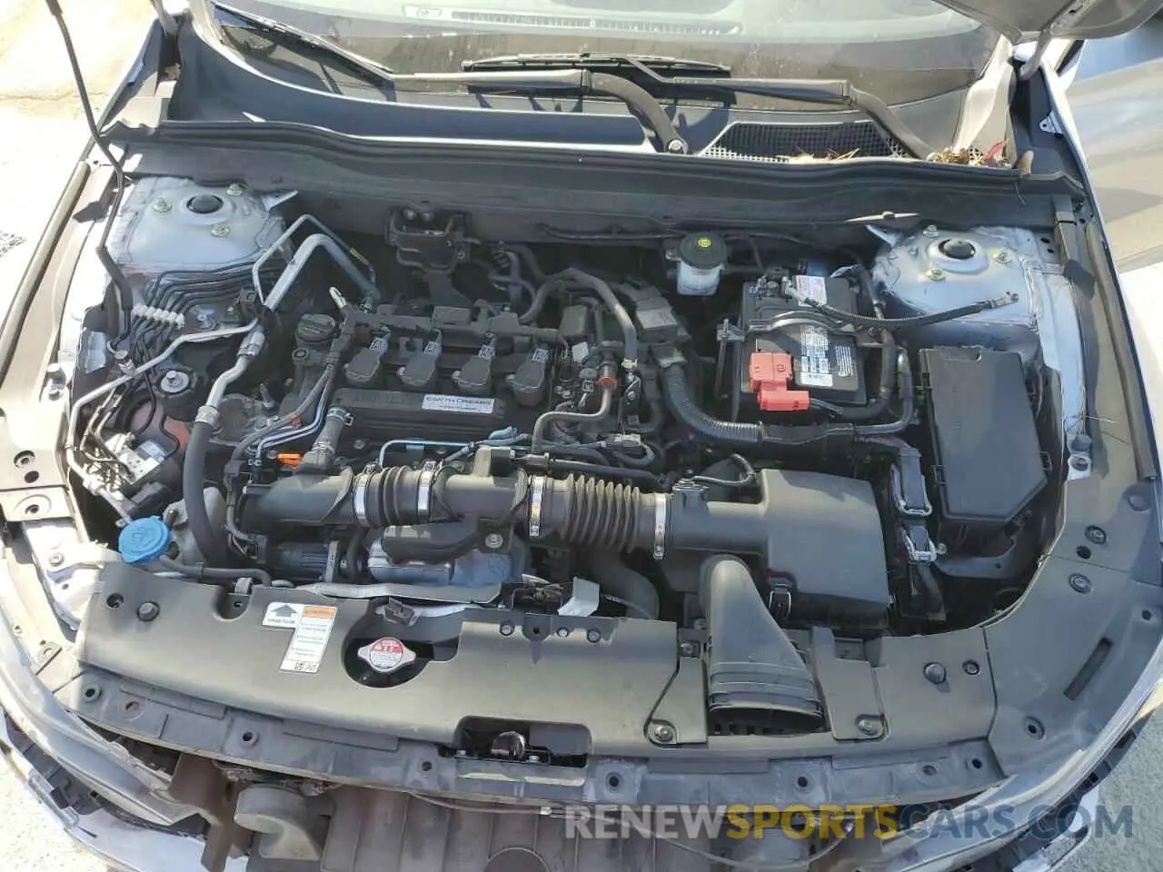 11 fotografías del automóvil dañado 1HGCV1F33KA047026 HONDA ACCORD 2019