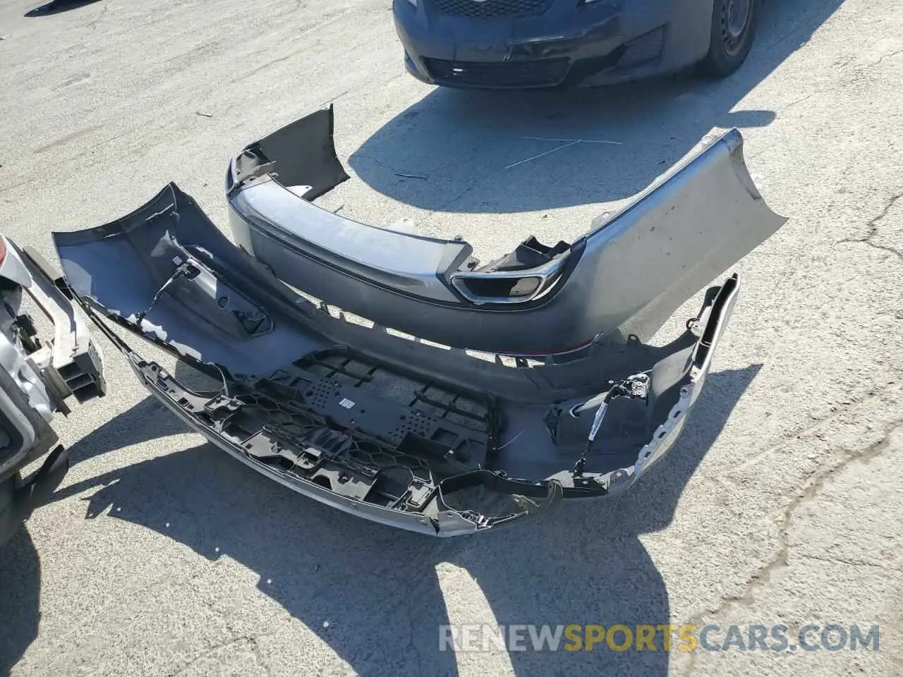 12 fotografías del automóvil dañado 1HGCV1F33KA047026 HONDA ACCORD 2019
