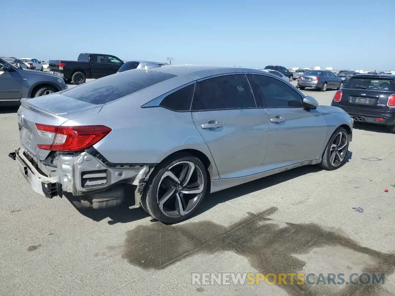 3 fotografías del automóvil dañado 1HGCV1F33KA047026 HONDA ACCORD 2019