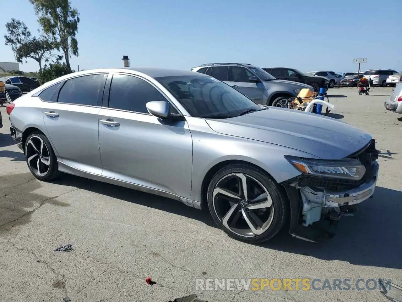 4 fotografías del automóvil dañado 1HGCV1F33KA047026 HONDA ACCORD 2019