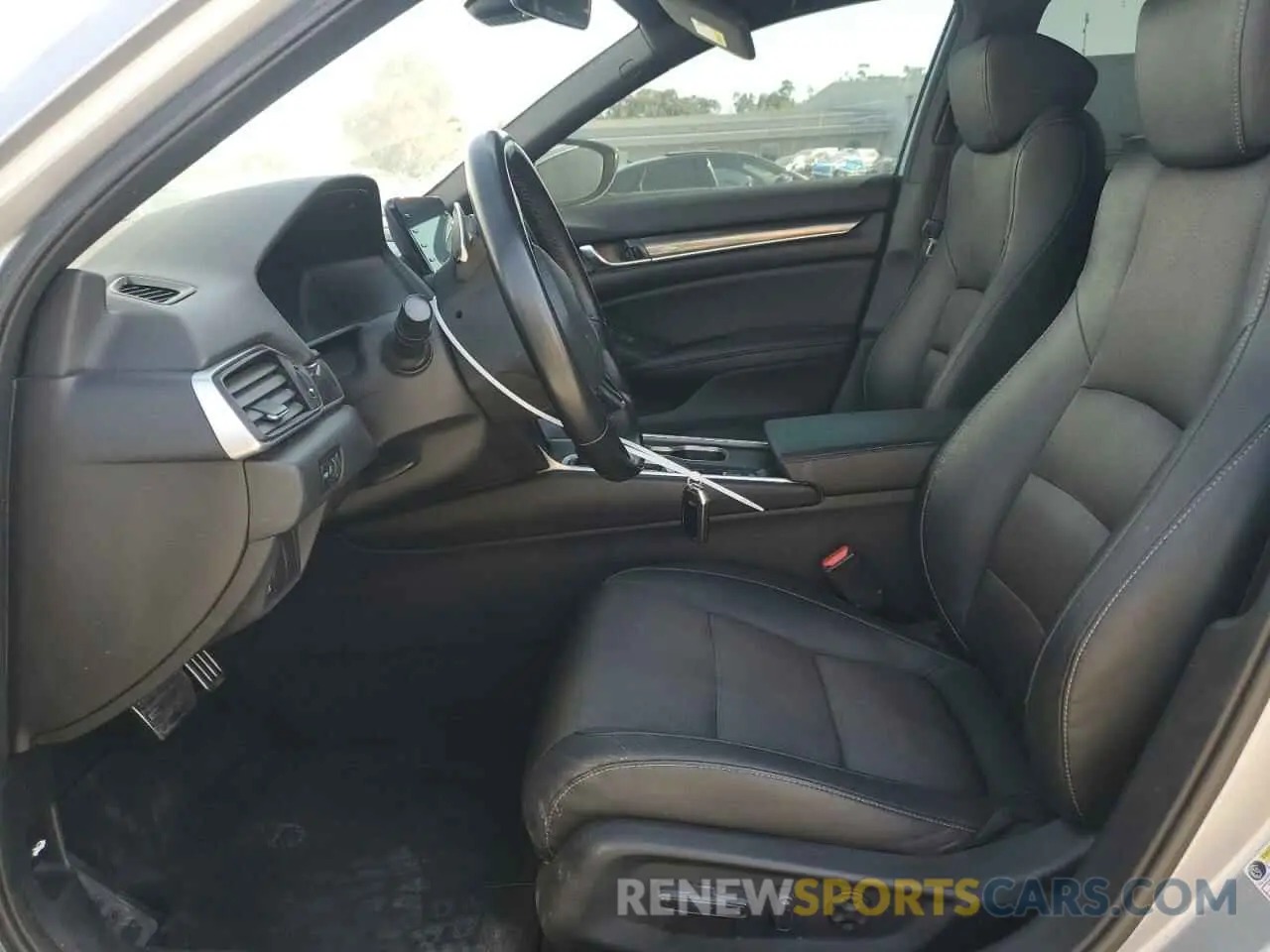 7 fotografías del automóvil dañado 1HGCV1F33KA047026 HONDA ACCORD 2019