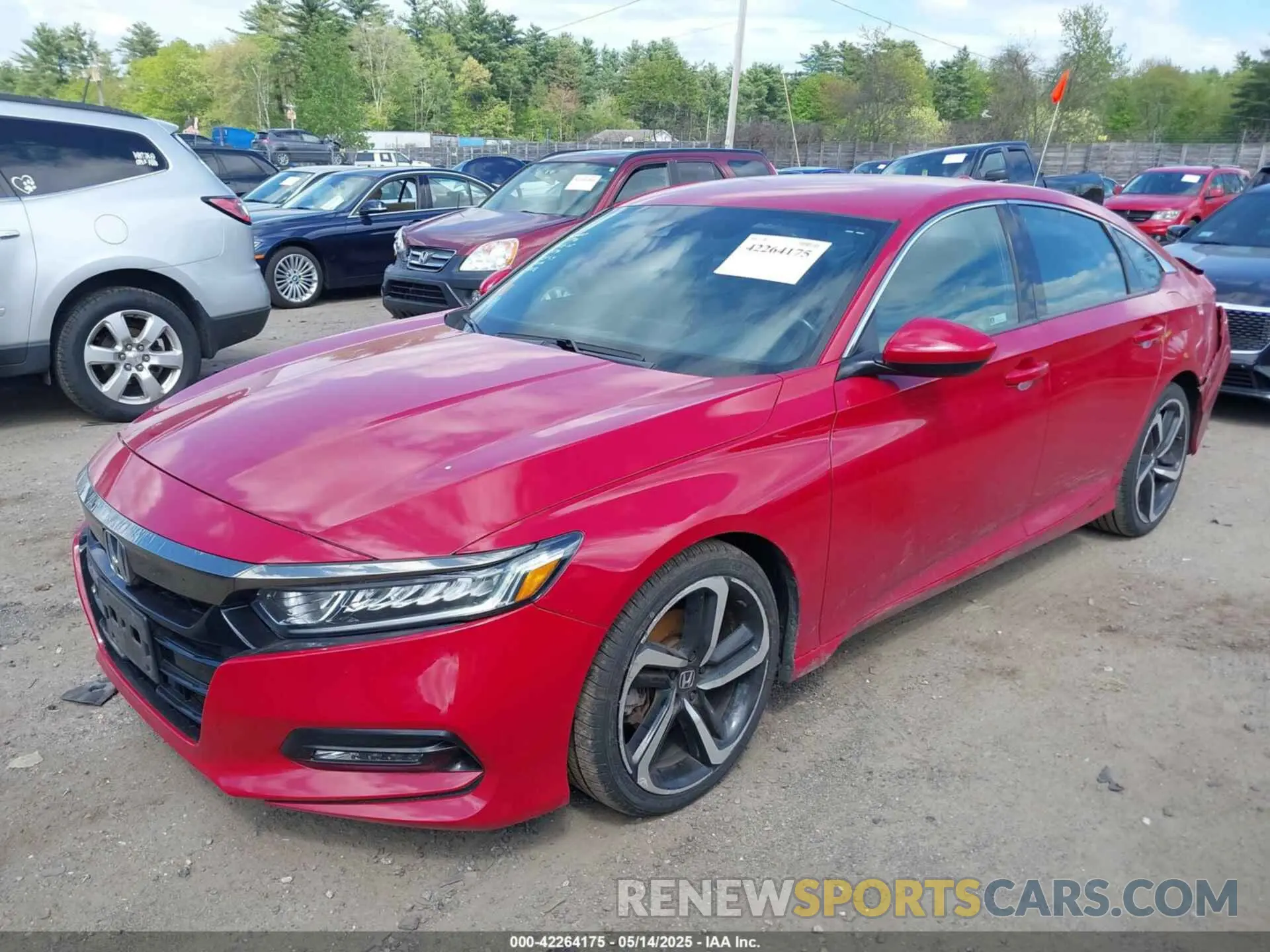 2 fotografías del automóvil dañado 1HGCV1F33KA102381 HONDA ACCORD 2019