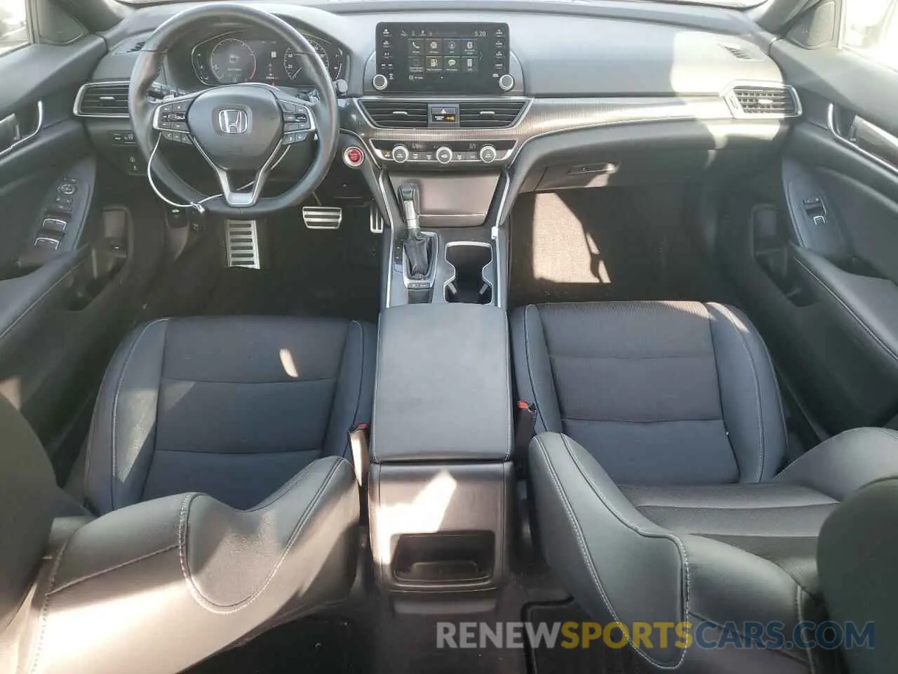 8 fotografías del automóvil dañado 1HGCV1F34KA007067 HONDA ACCORD 2019