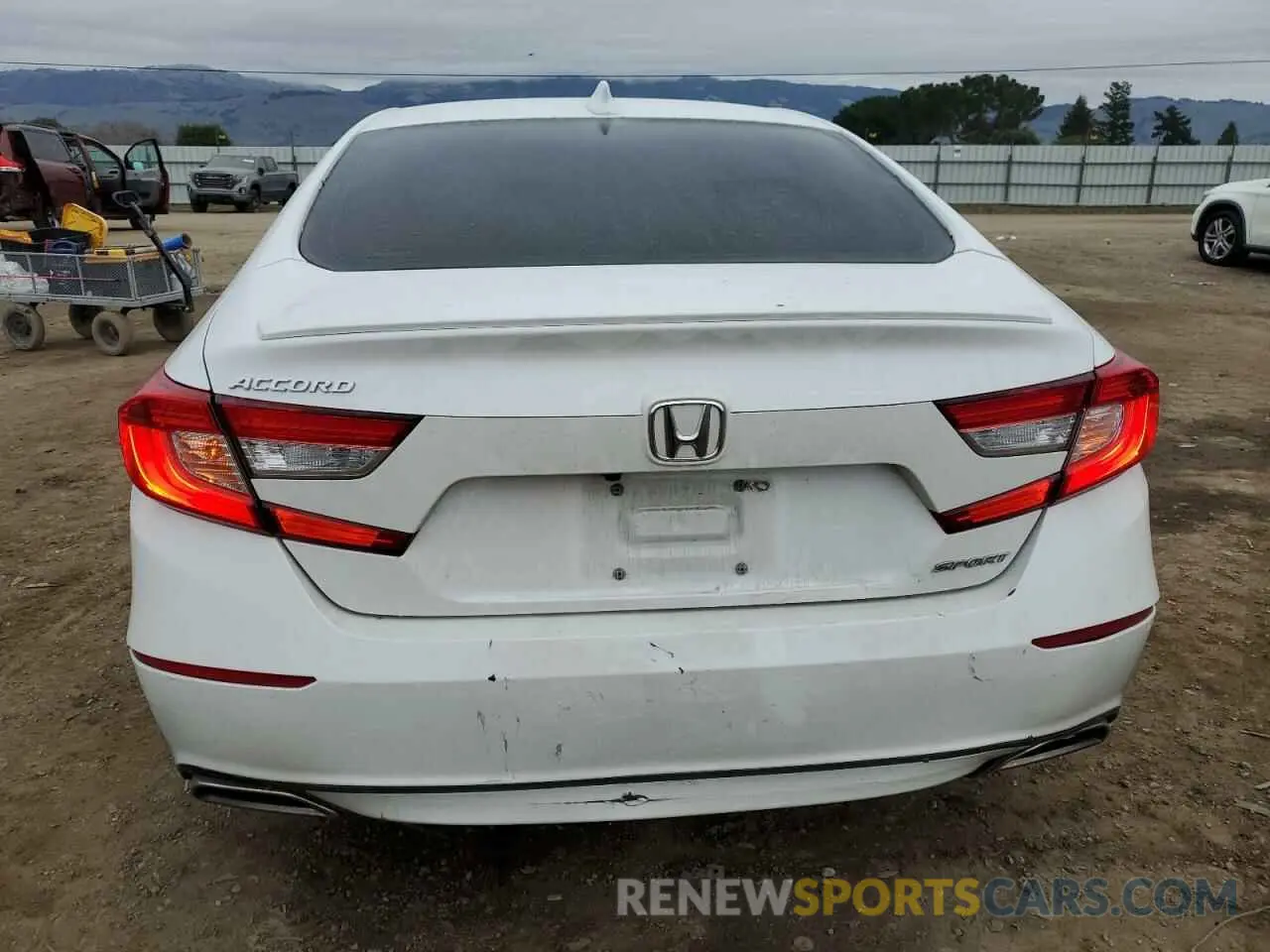 6 fotografías del automóvil dañado 1HGCV1F34KA047665 HONDA ACCORD 2019