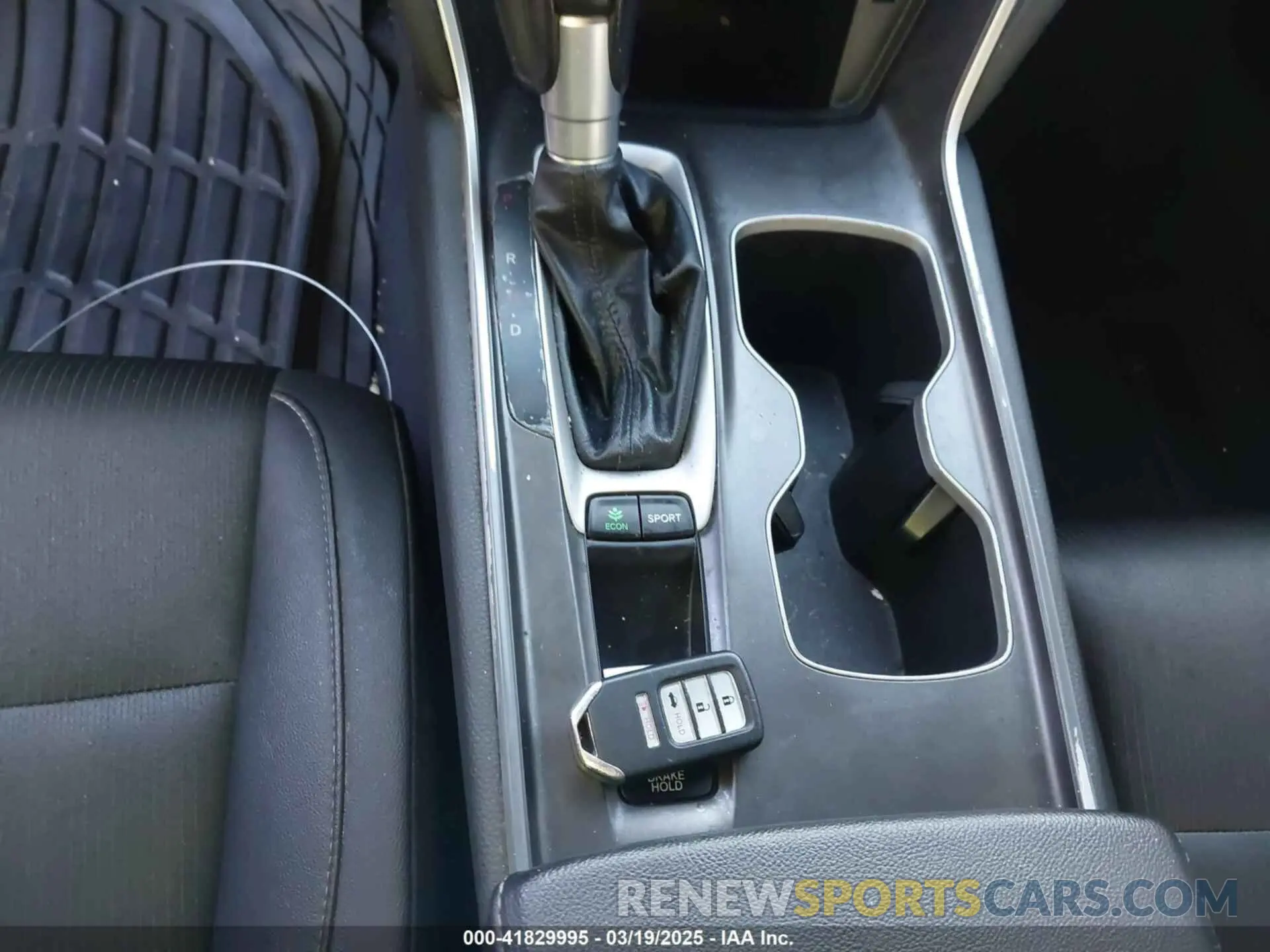 11 fotografías del automóvil dañado 1HGCV1F34KA051781 HONDA ACCORD 2019