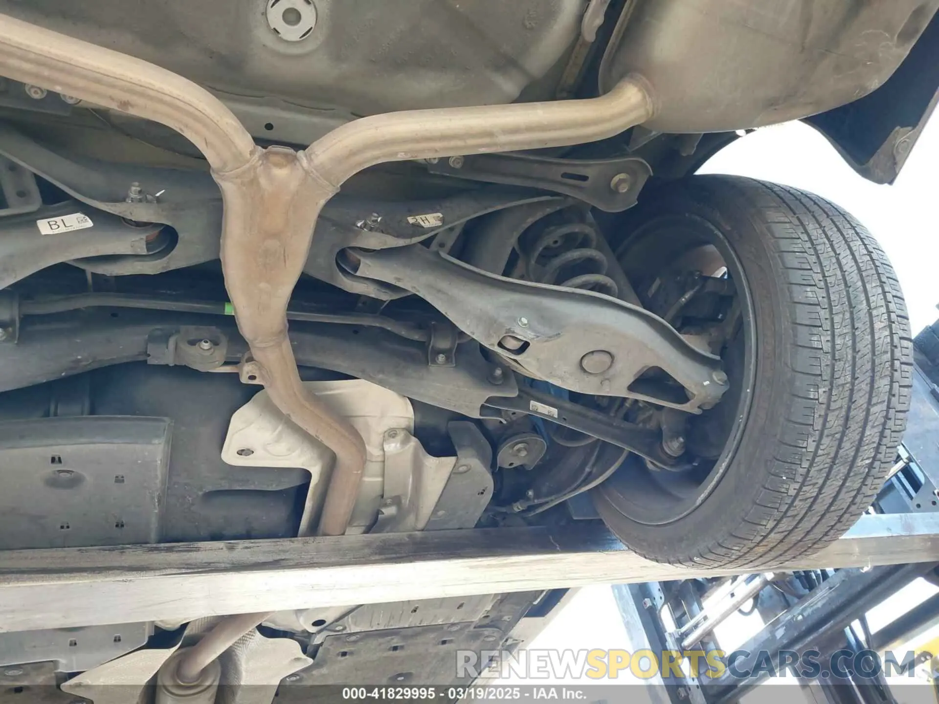 18 fotografías del automóvil dañado 1HGCV1F34KA051781 HONDA ACCORD 2019