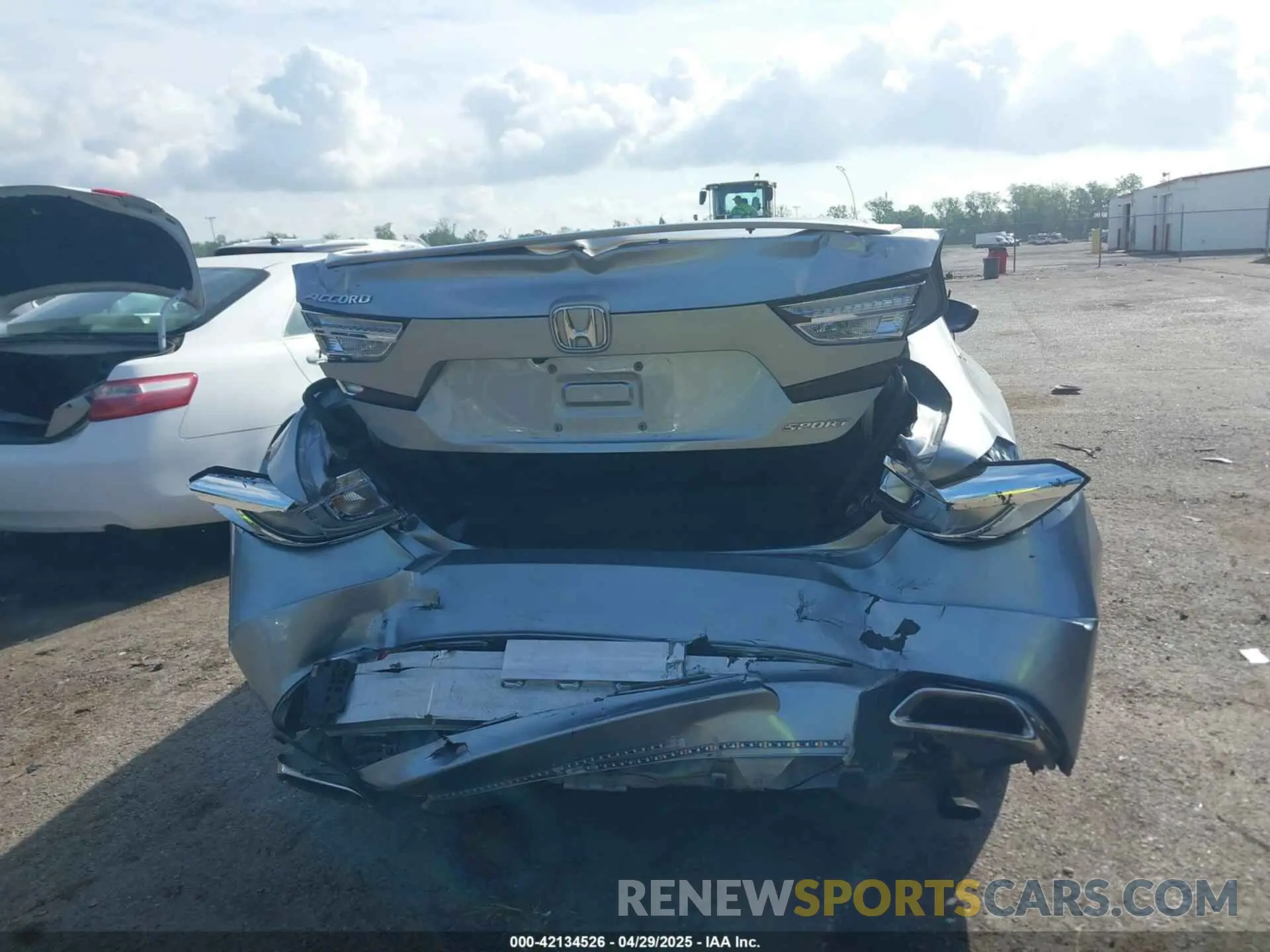 16 fotografías del automóvil dañado 1HGCV1F34KA089432 HONDA ACCORD 2019