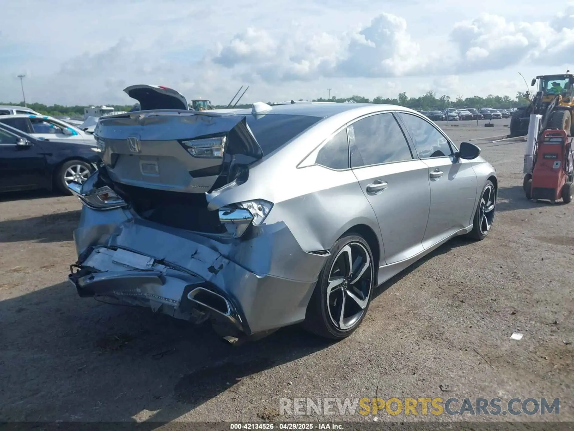 4 fotografías del automóvil dañado 1HGCV1F34KA089432 HONDA ACCORD 2019