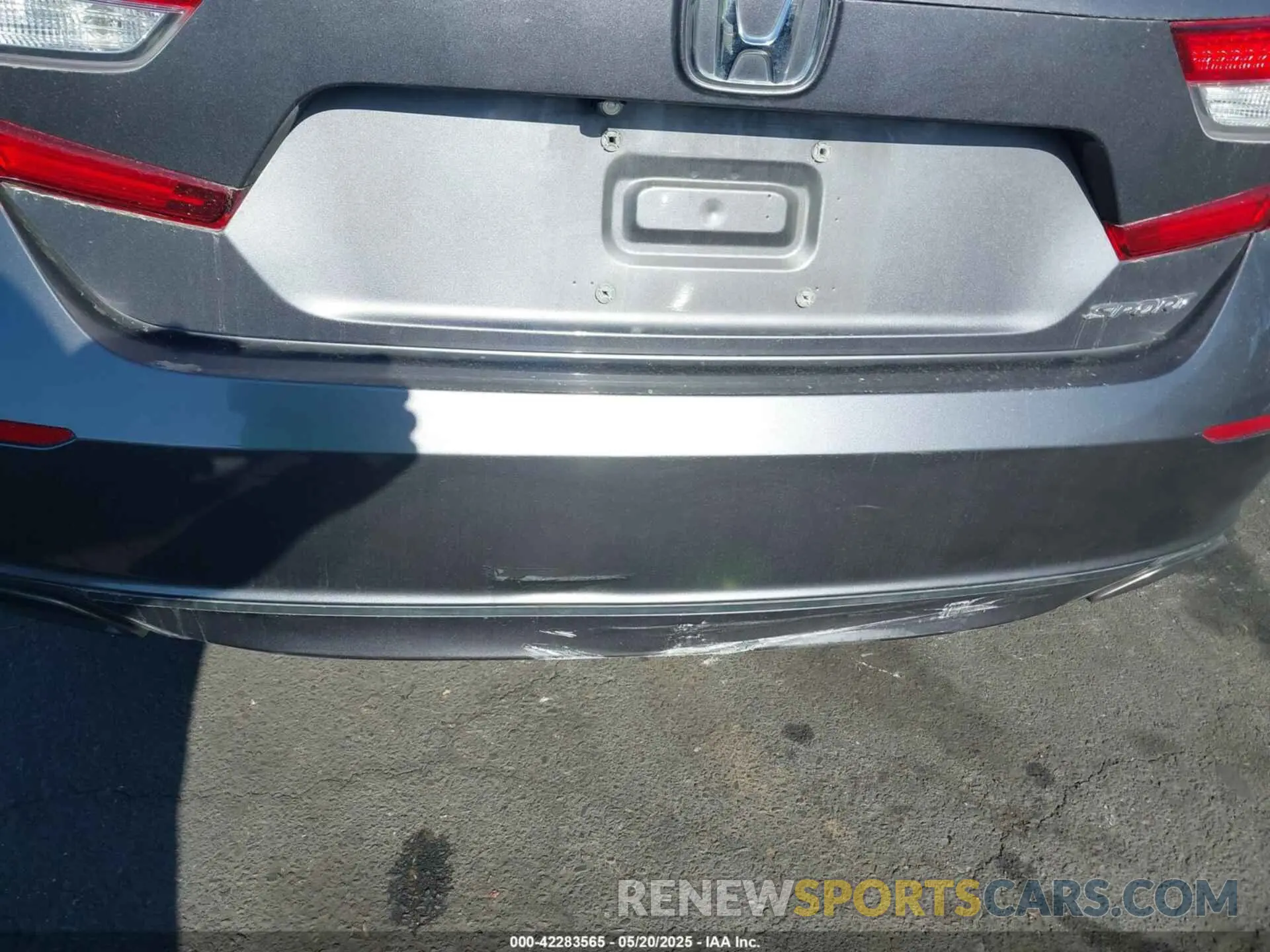 18 fotografías del automóvil dañado 1HGCV1F35KA018546 HONDA ACCORD 2019