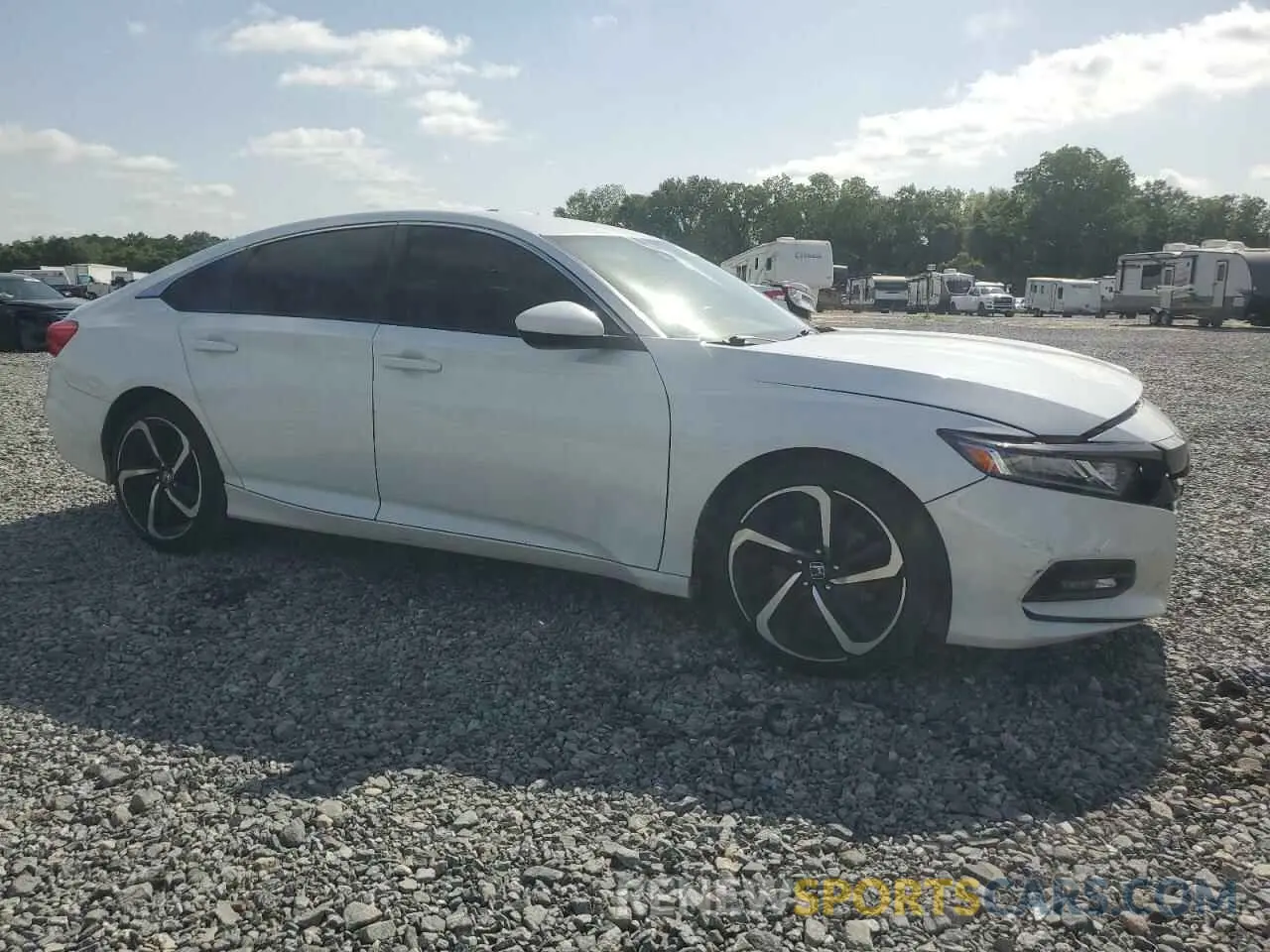 4 fotografías del automóvil dañado 1HGCV1F35KA032463 HONDA ACCORD 2019