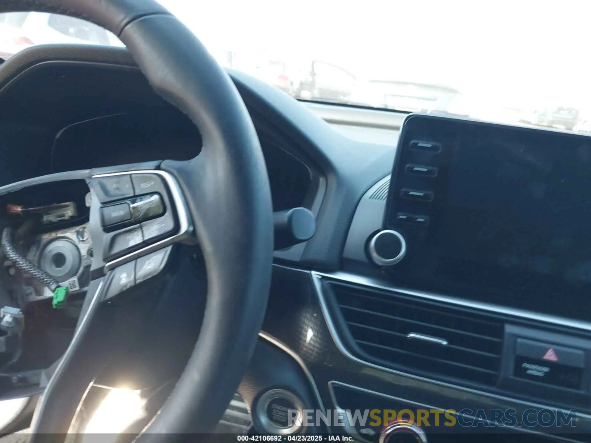 11 fotografías del automóvil dañado 1HGCV1F35KA109932 HONDA ACCORD 2019