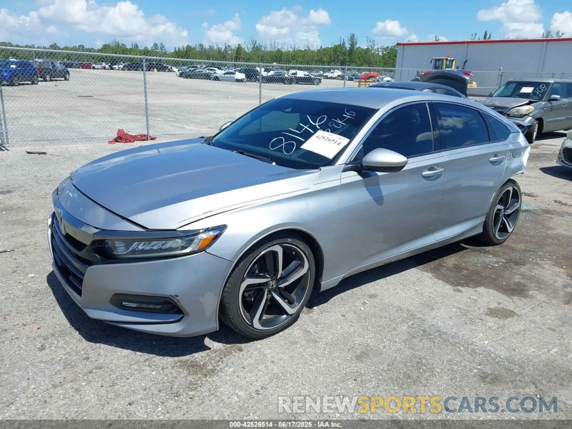 2 fotografías del automóvil dañado 1HGCV1F36KA028146 HONDA ACCORD 2019